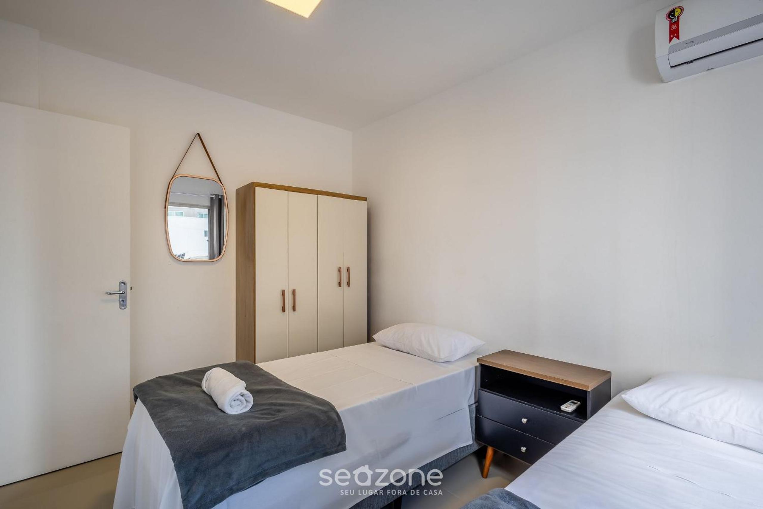 Apt 50m from the central beach GCO0302