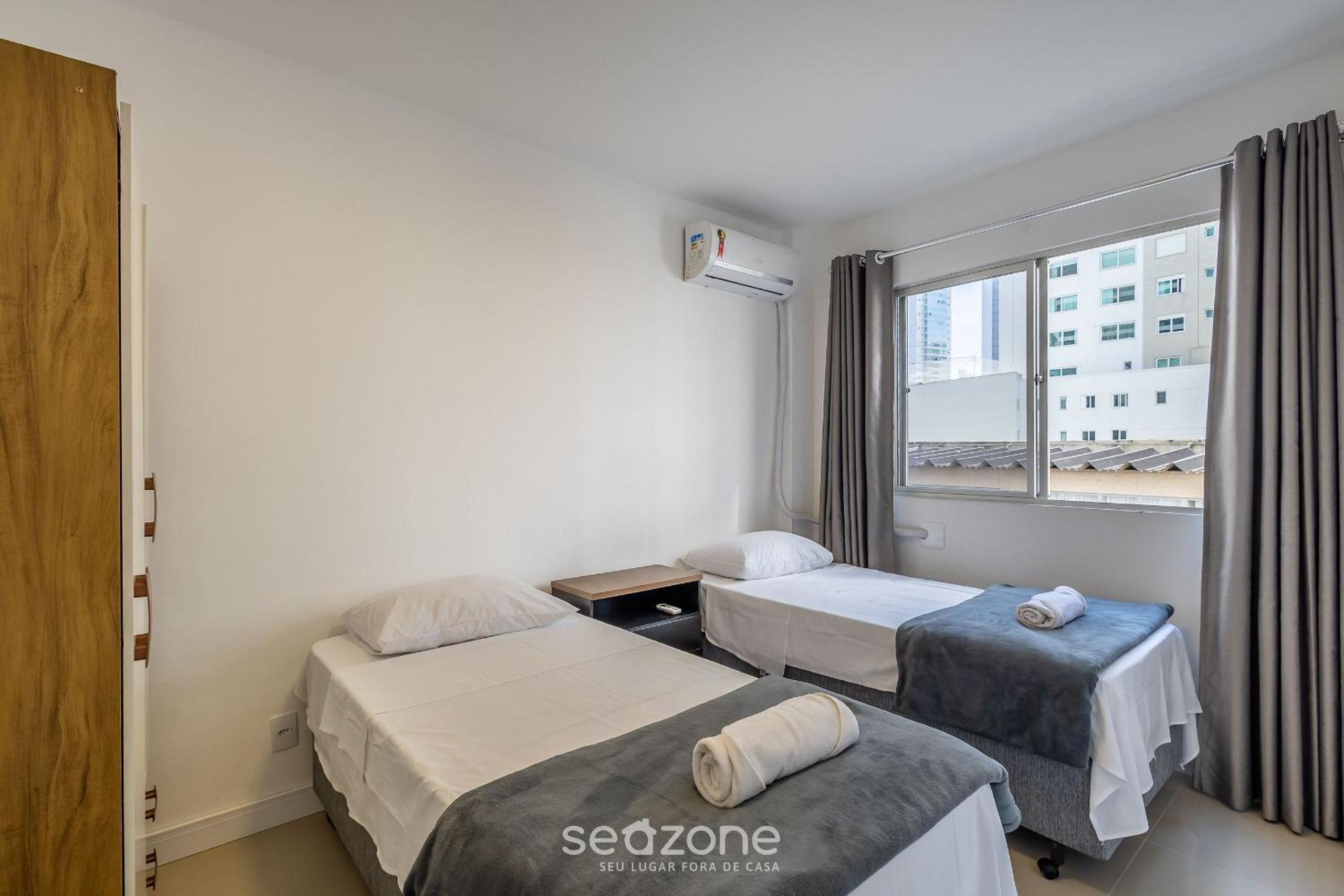 Apt 50m from the central beach GCO0302