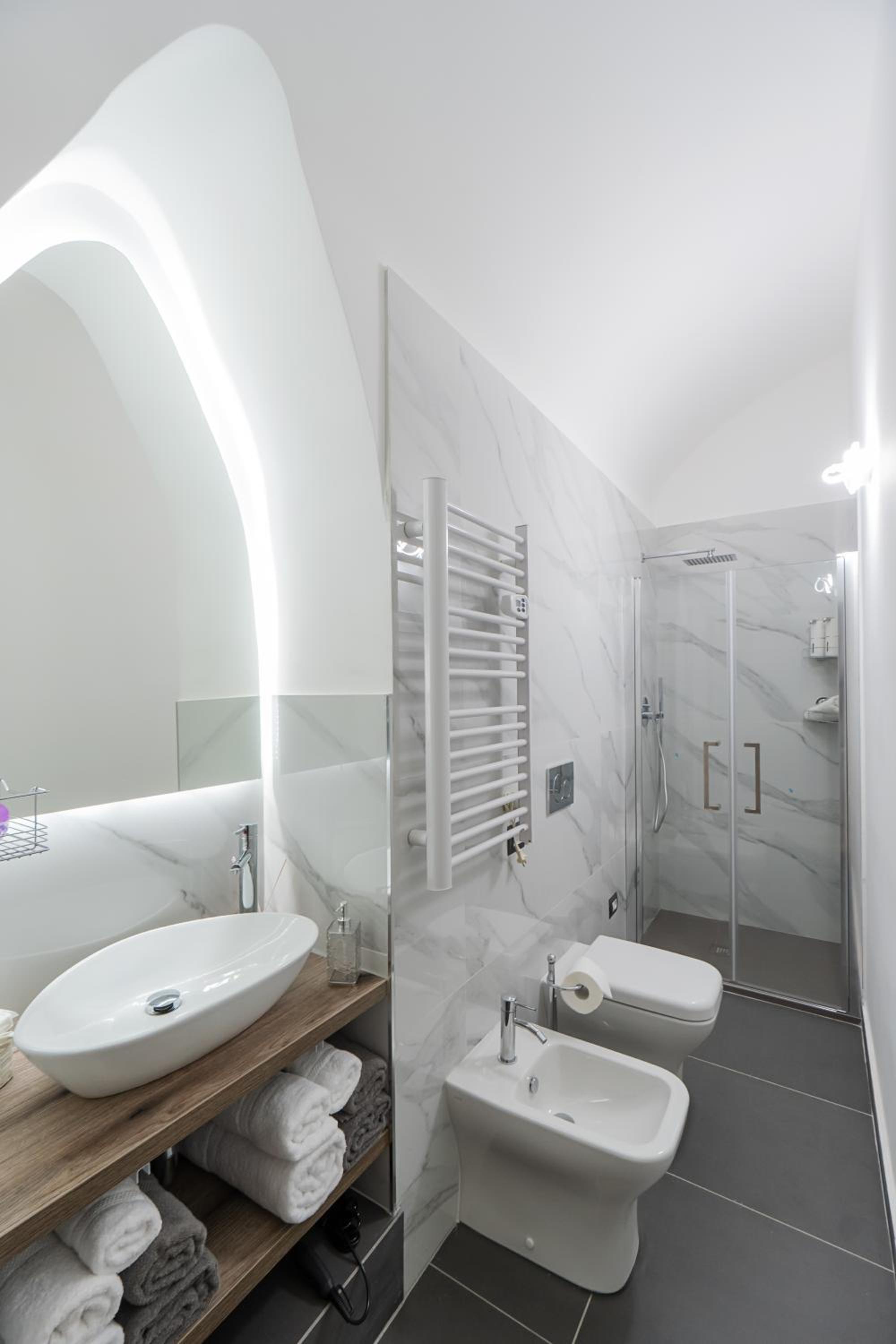 Costa Apartment
