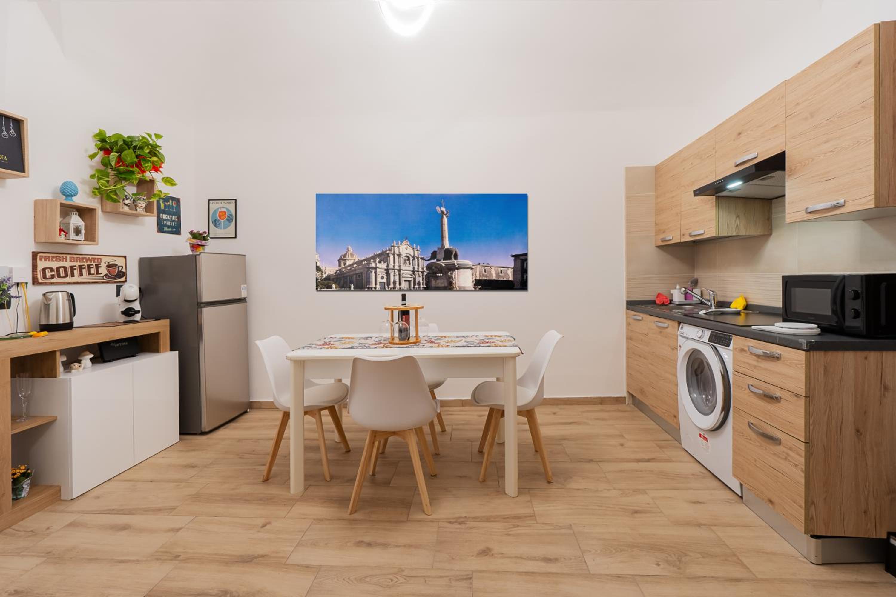 Costa Apartment