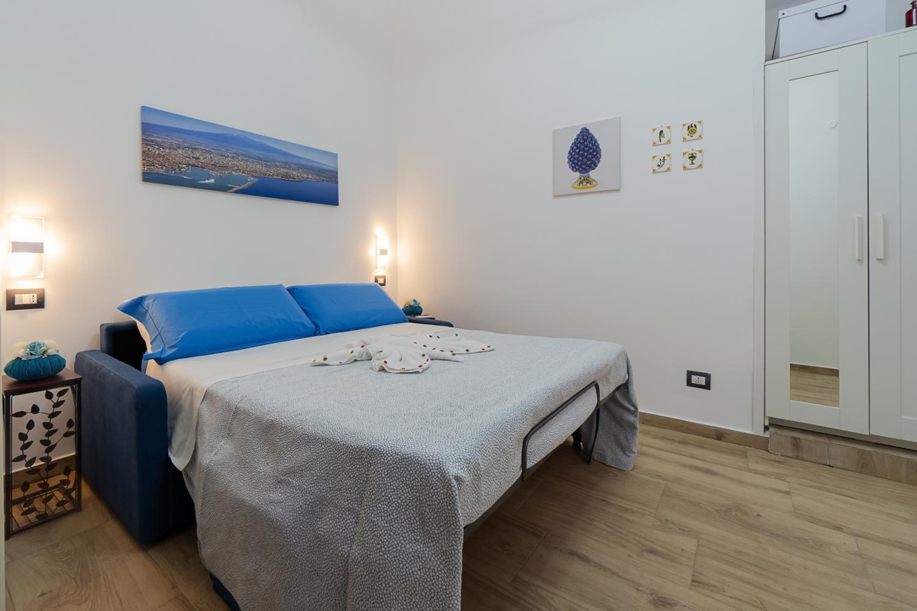 Costa Apartment