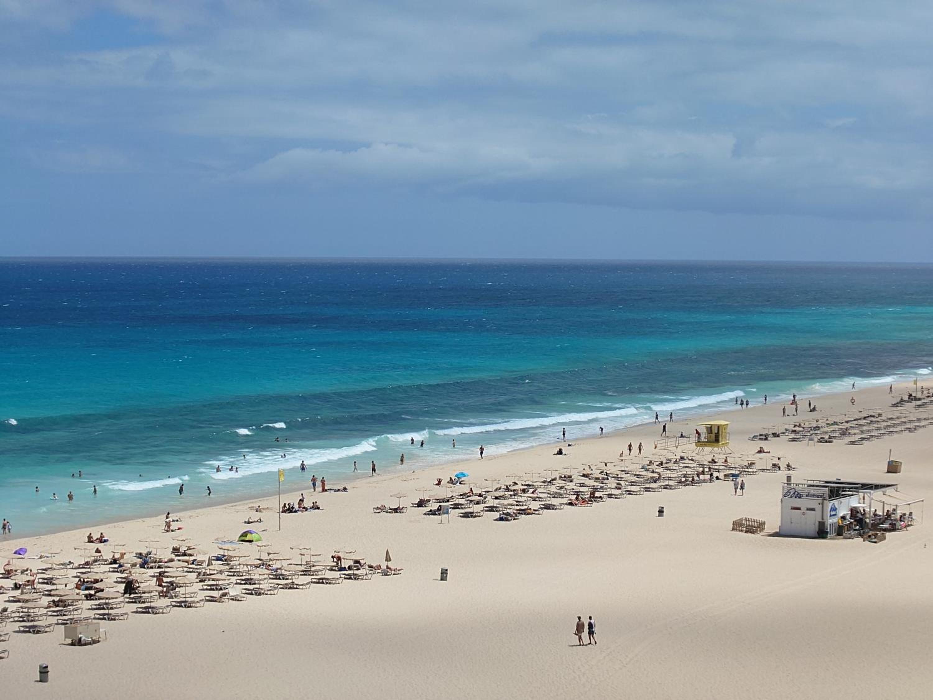 Corralejo Oasis Duna Casa 3P is Premium Adults-Only Apartment with Panoramic Pool View
