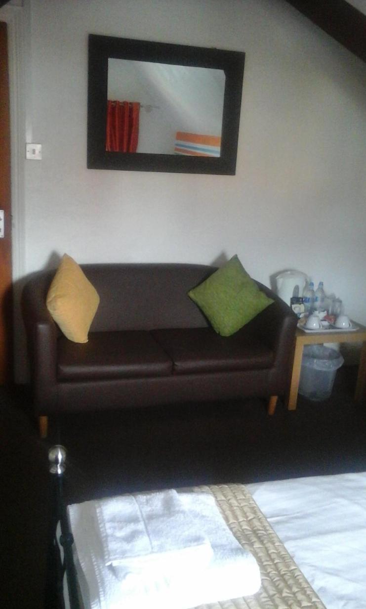 Glenavon Guest House