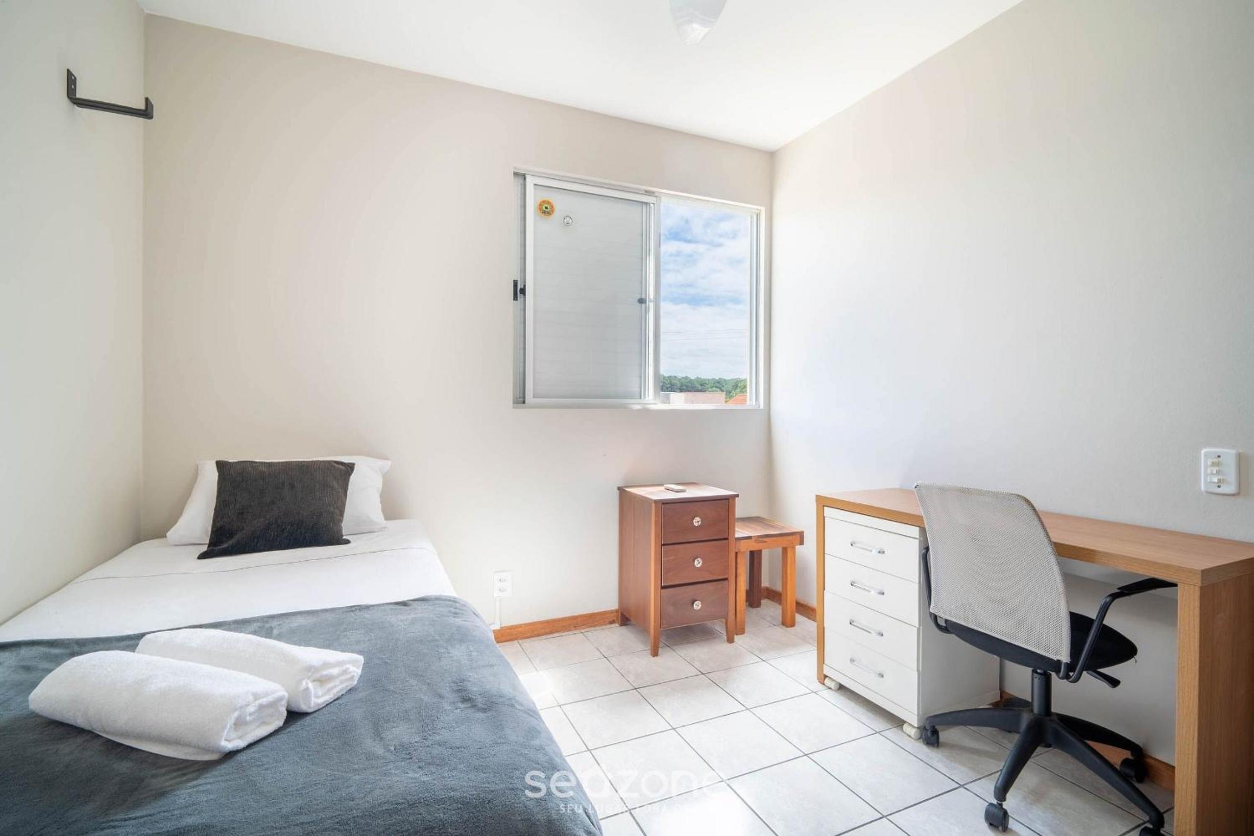 Apt w/ balcony & BBQ 450m from the sea REH0203