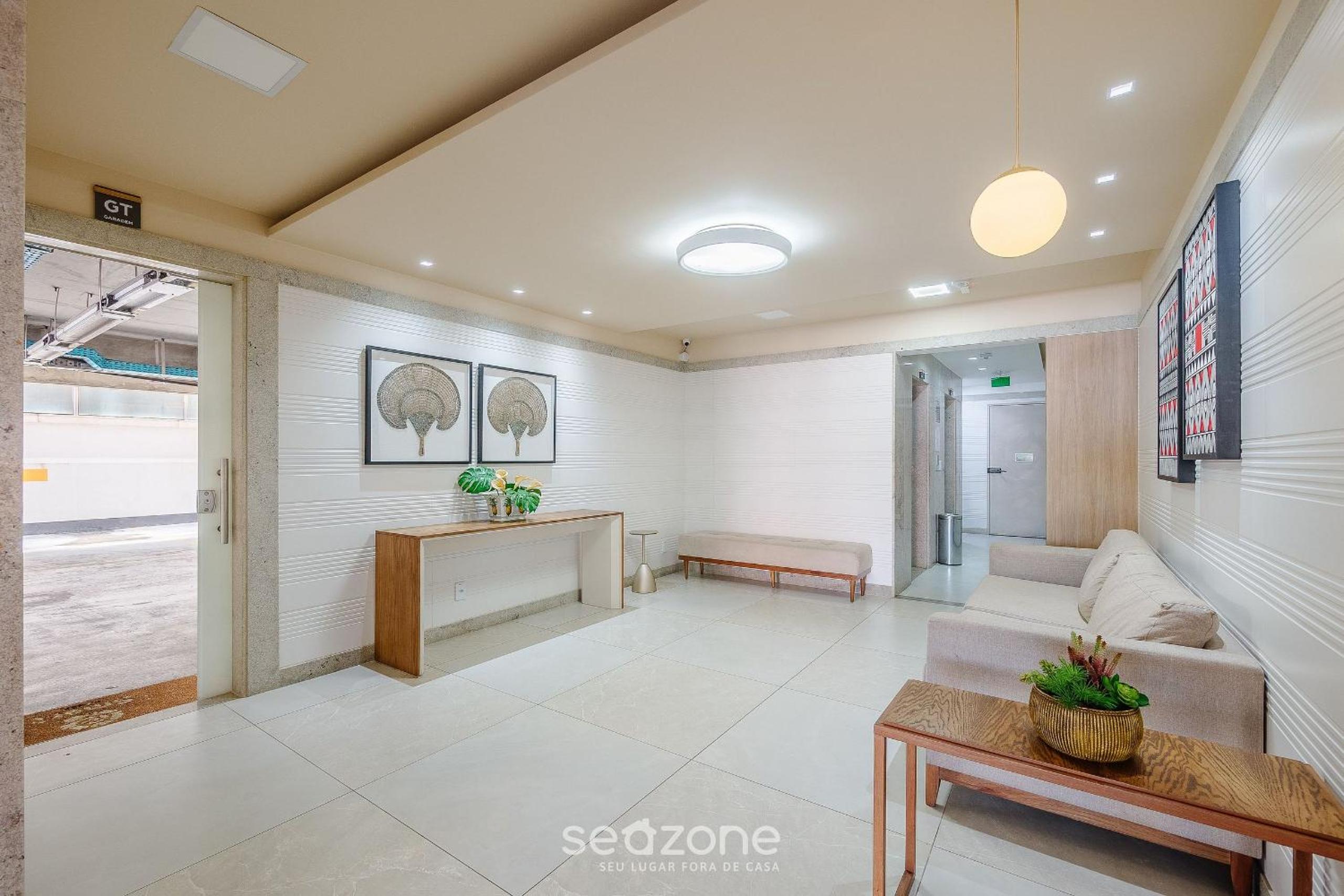 Condo. w/ Pool and Gym 70 m from the Beach - SMA