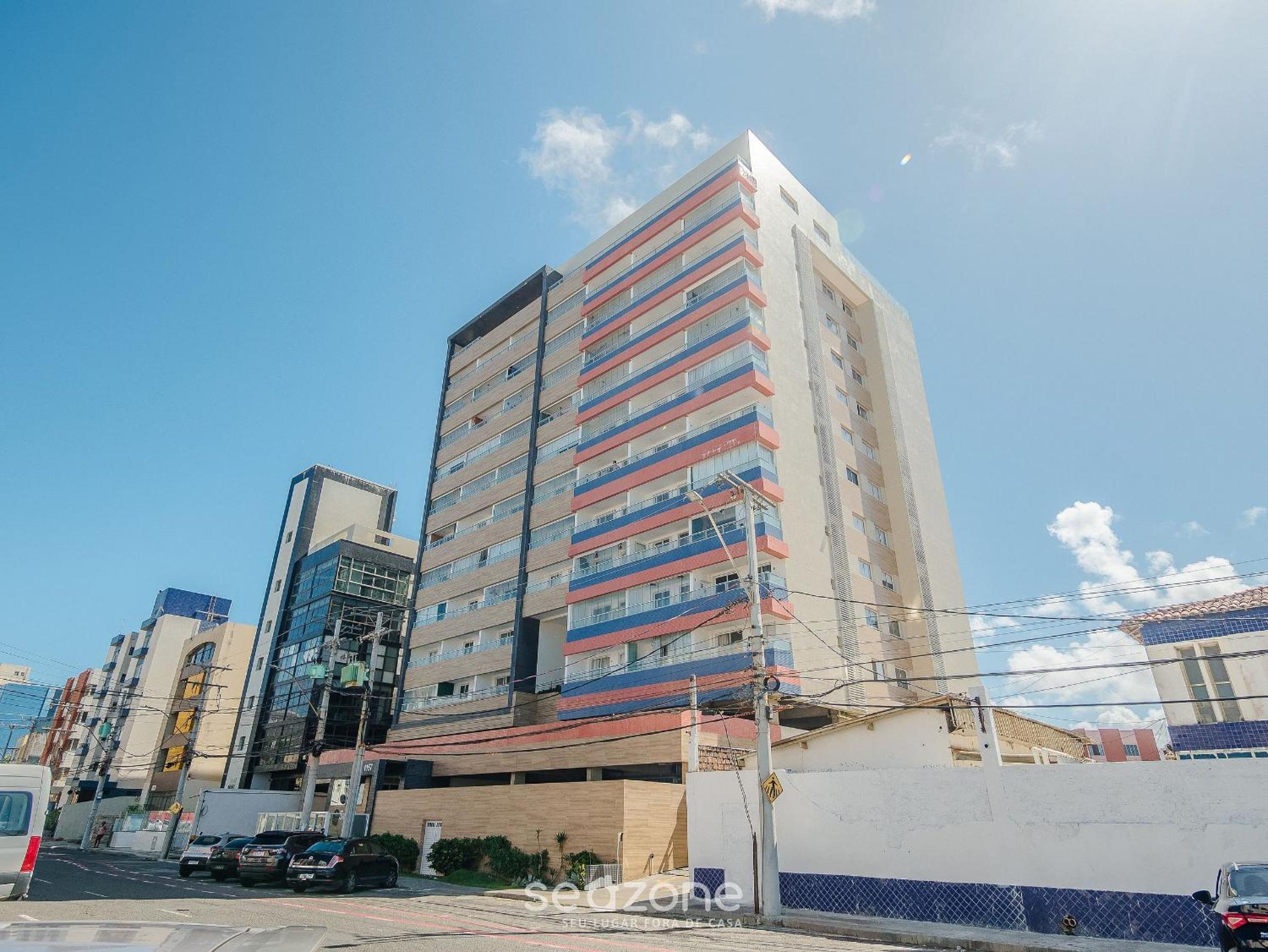 Condo. w/ Pool and Gym 70 m from the Beach - SMA