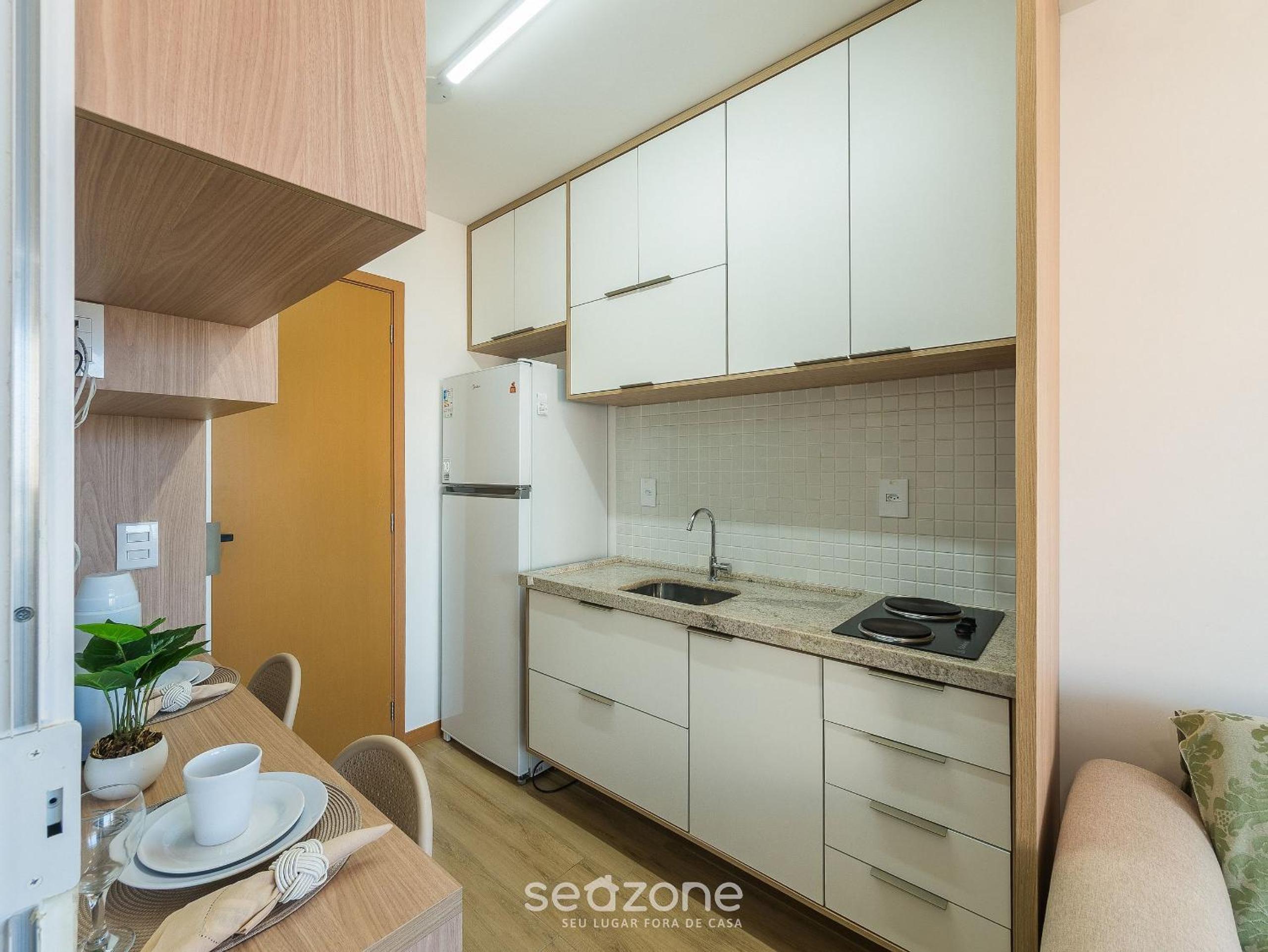 Condo. w/ Pool and Gym 70 m from the Beach - SMA