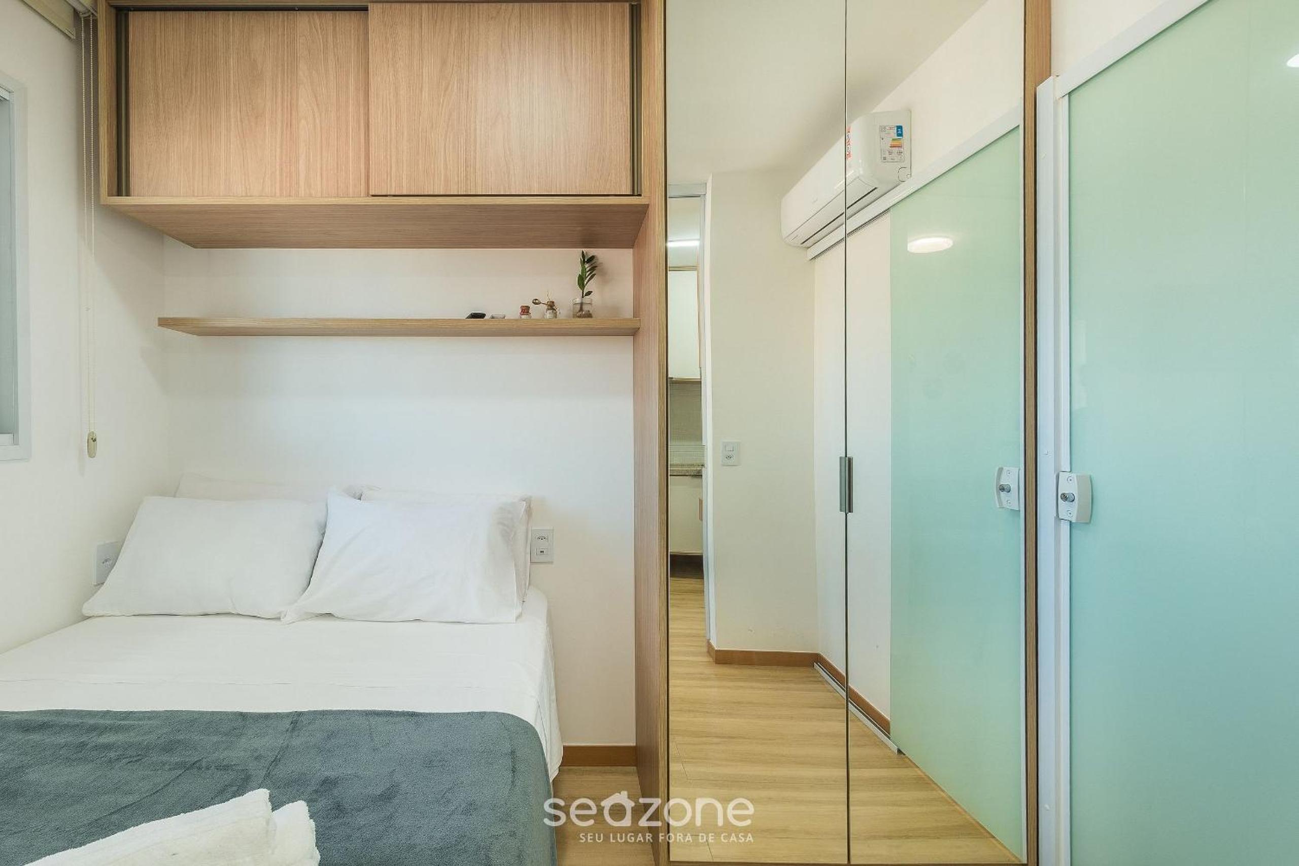 Condo. w/ Pool and Gym 70 m from the Beach - SMA