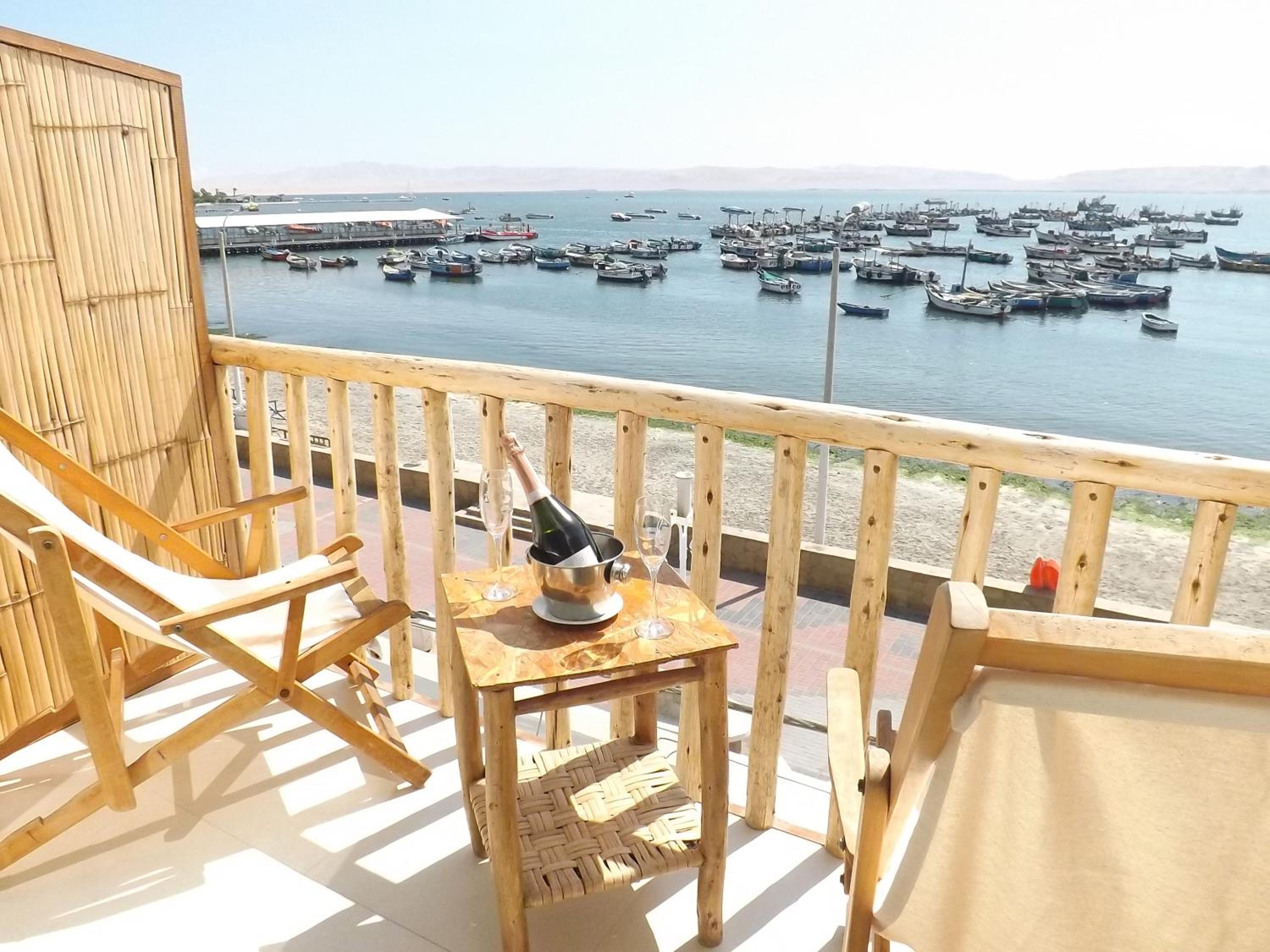 Bamboo Lodge Paracas
