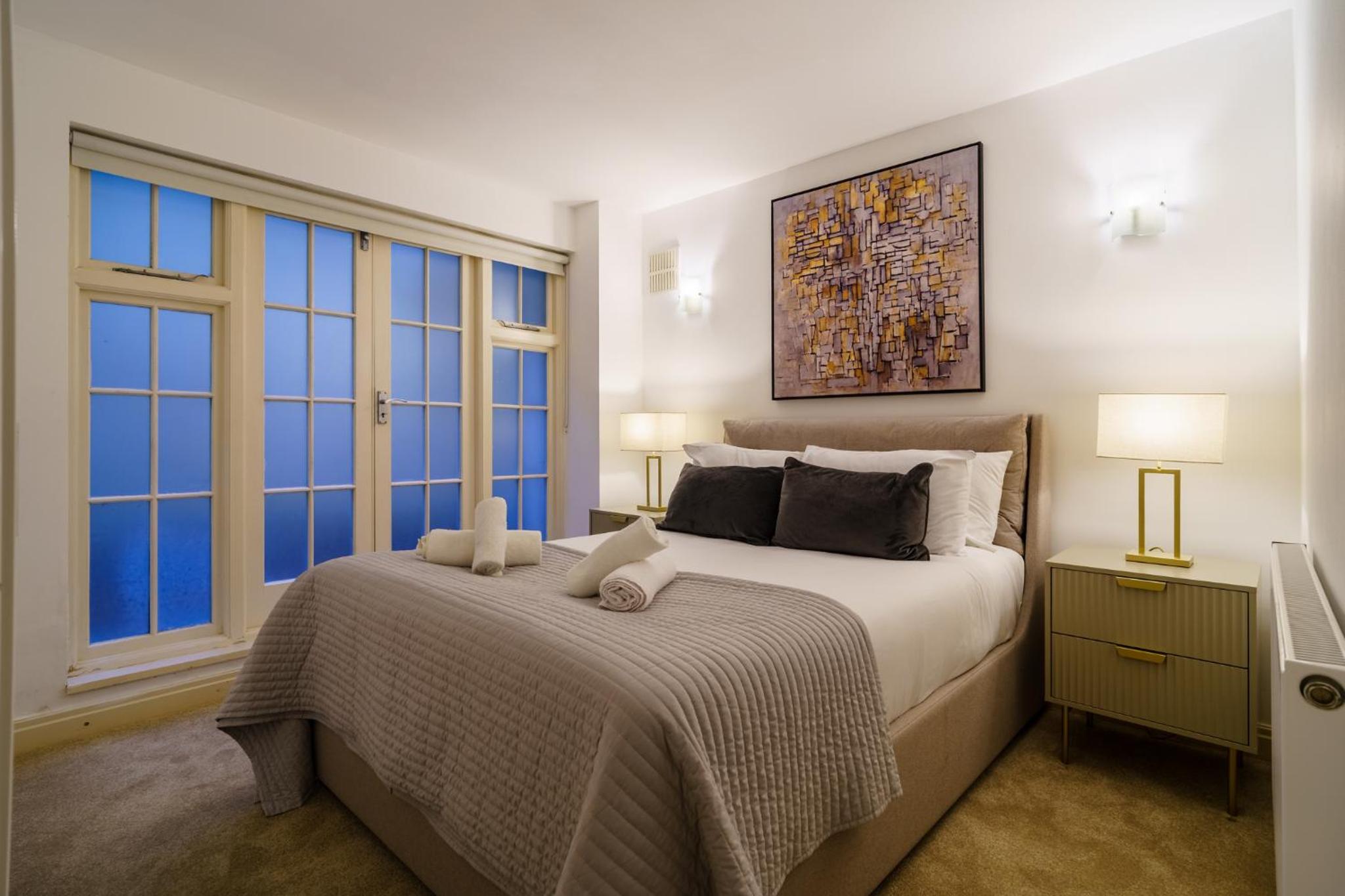 2 Bedroom City Retreat next to Regents Park