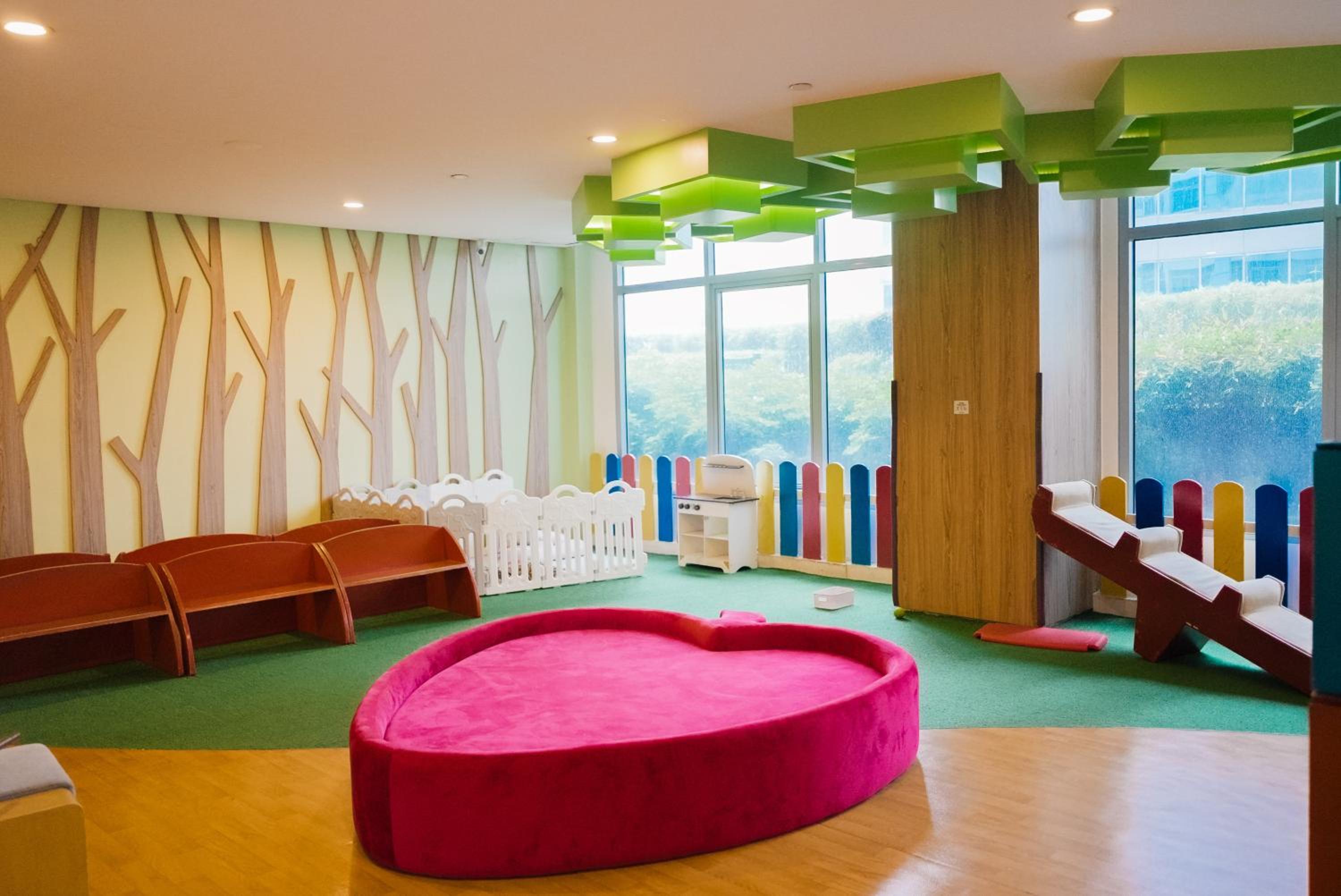Breathtaking Eastwood City View, 3min walk to Malls, with Washer