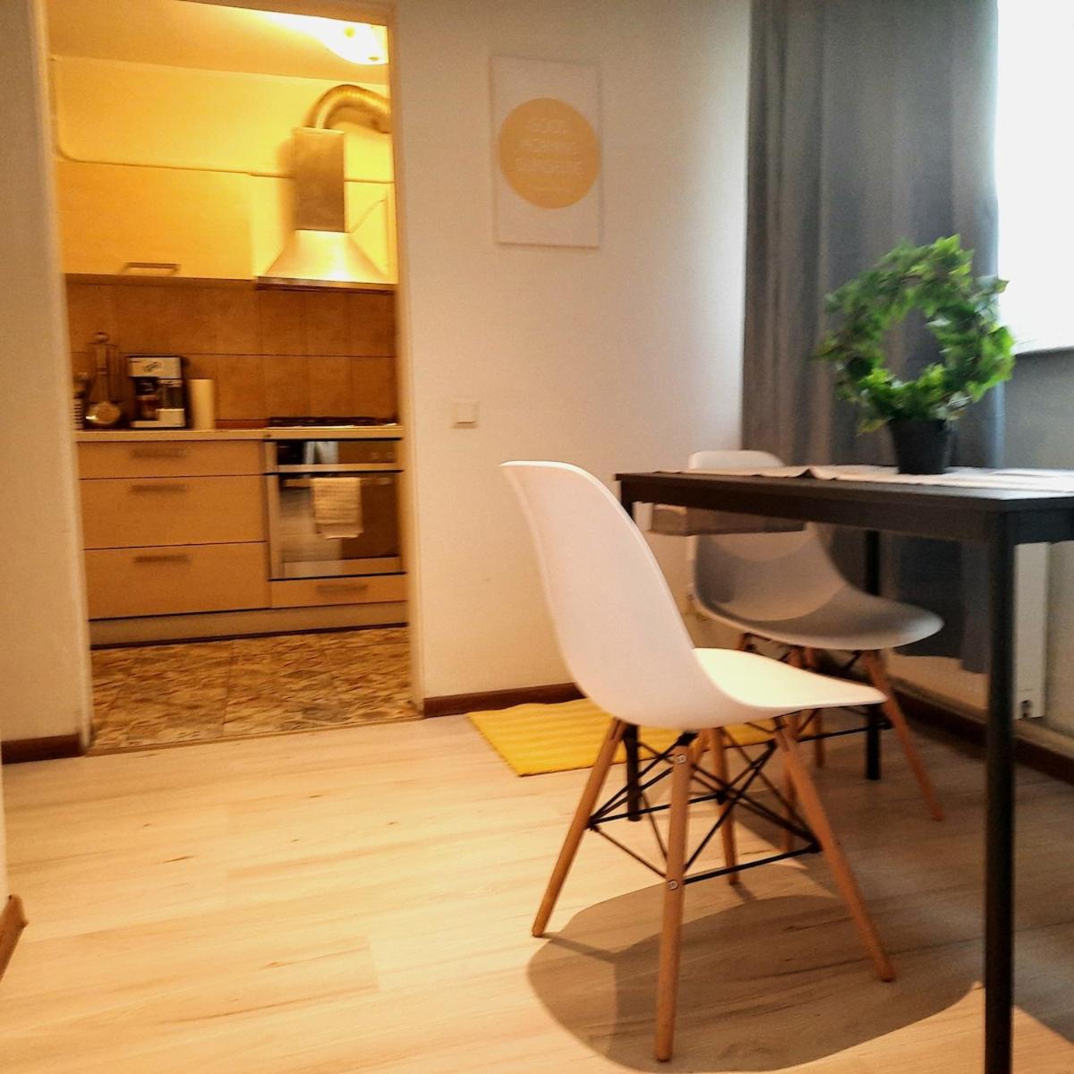 Cozy 2-Bedroom flat with Terrace & Parking by Alfa