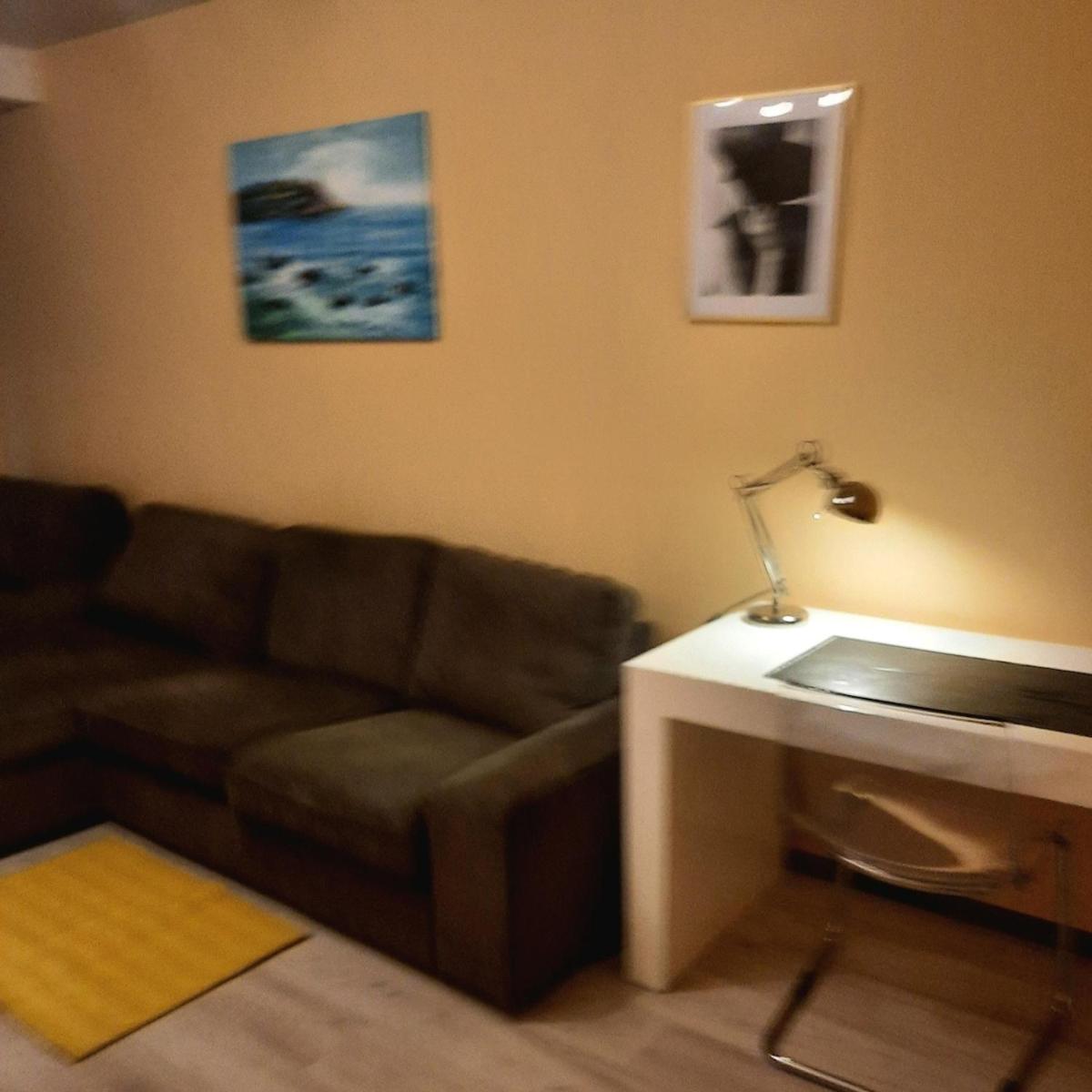 Cozy 2-Bedroom flat with Terrace & Parking by Alfa