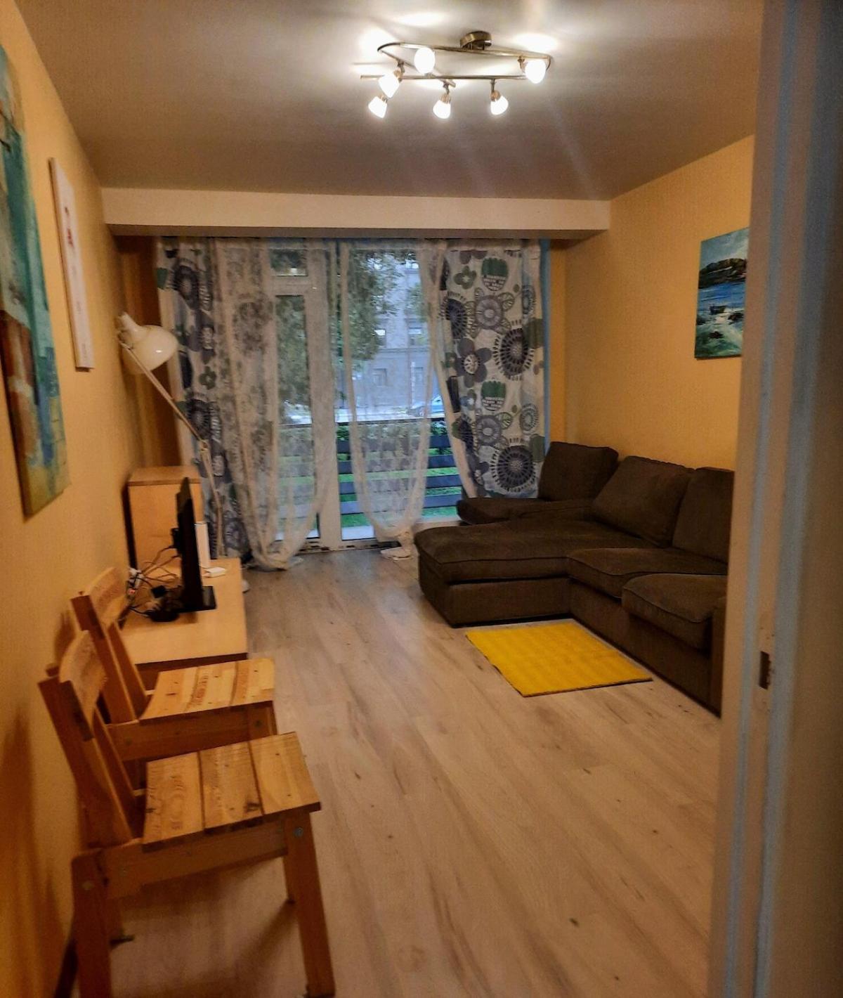 Cozy 2-Bedroom flat with Terrace & Parking by Alfa