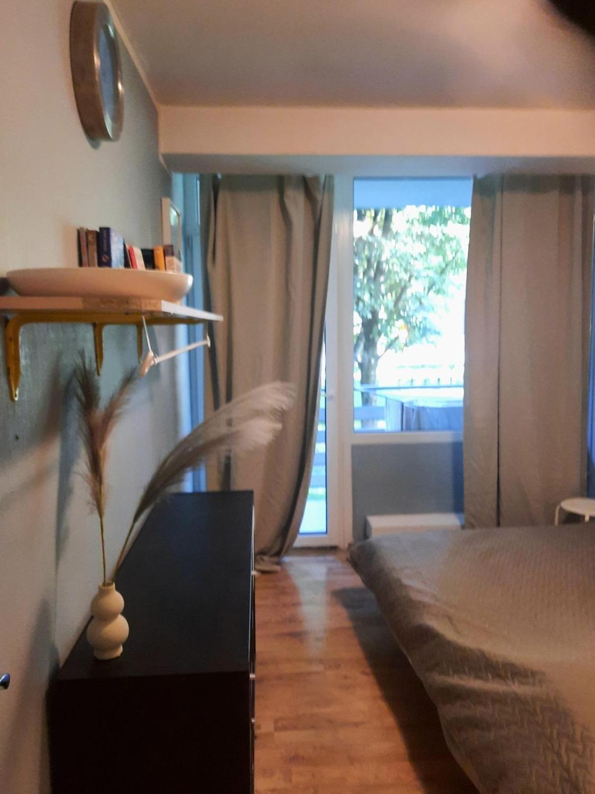 Cozy 2-Bedroom flat with Terrace & Parking by Alfa