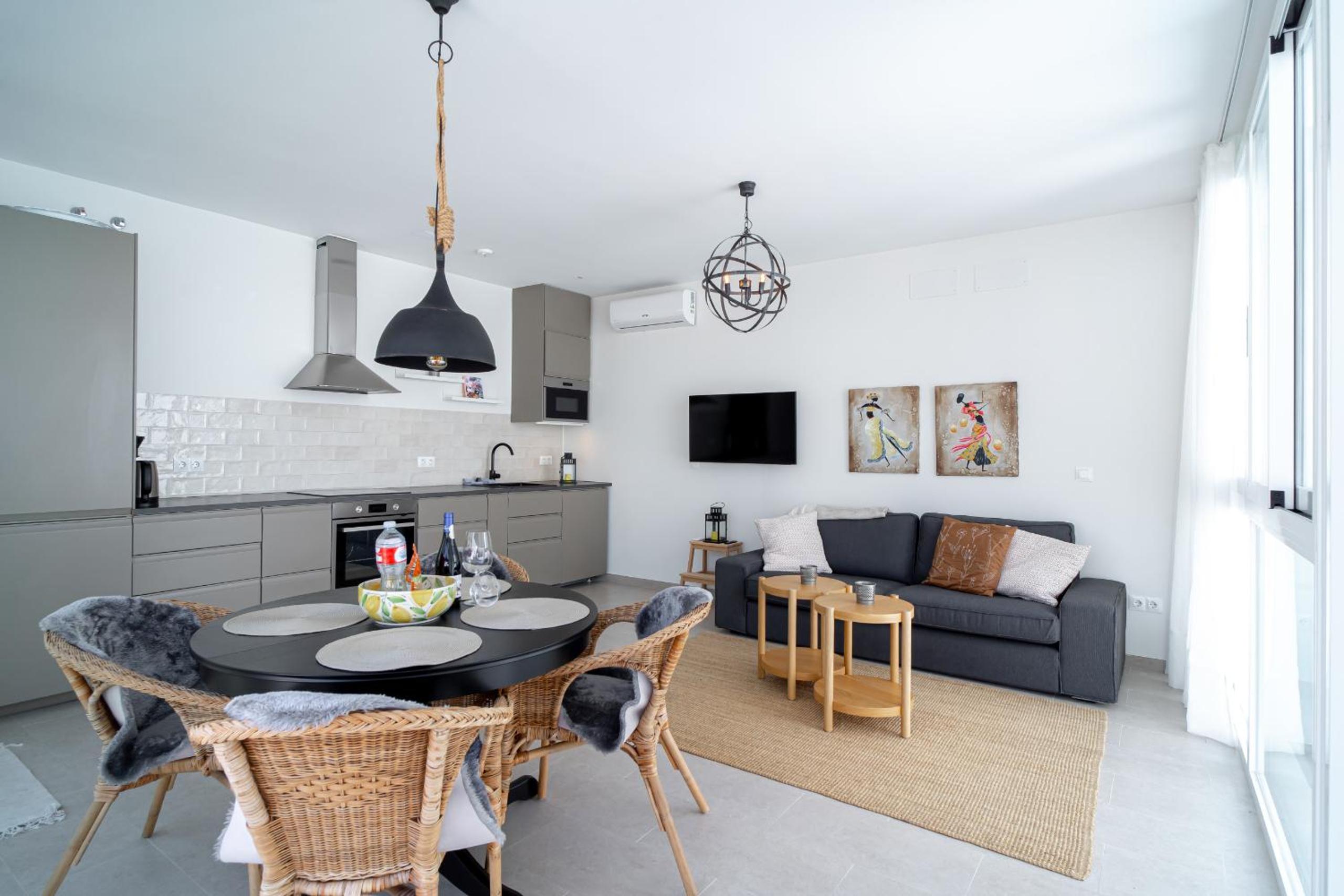 Casa Solera by Casasol