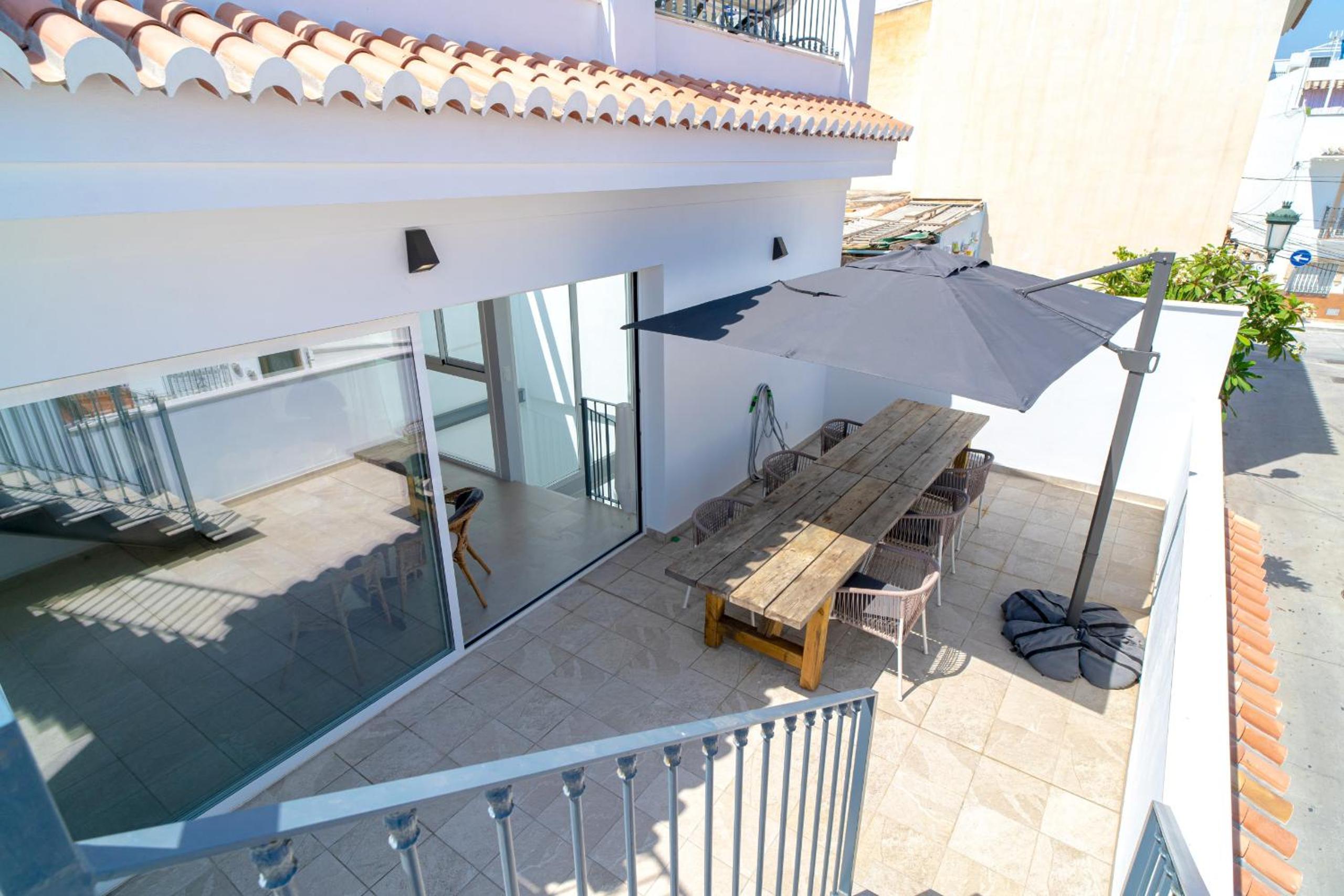 Casa Solera by Casasol