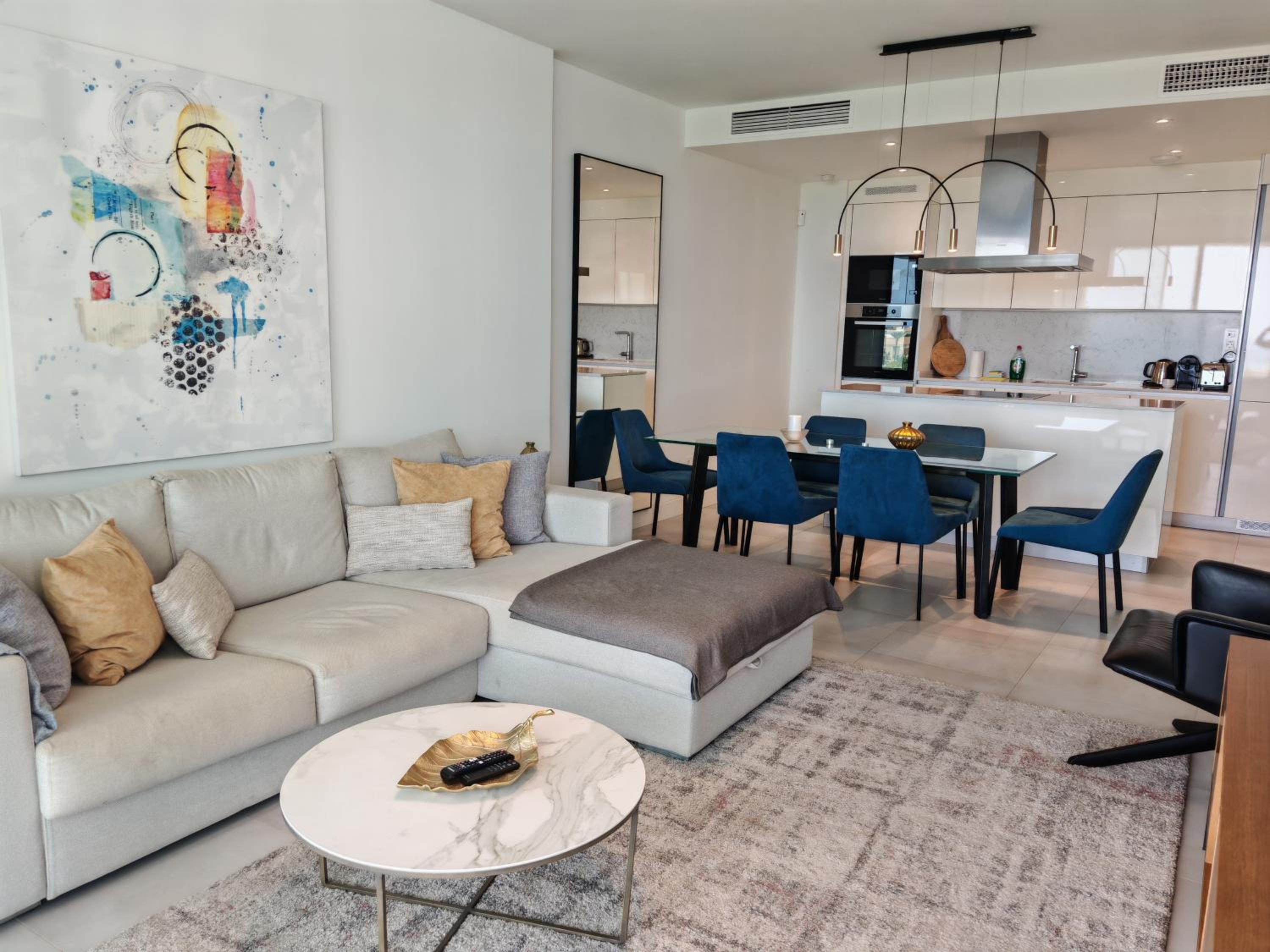 Luxury apartment with sea view and private pool at Santa Barbara Heights