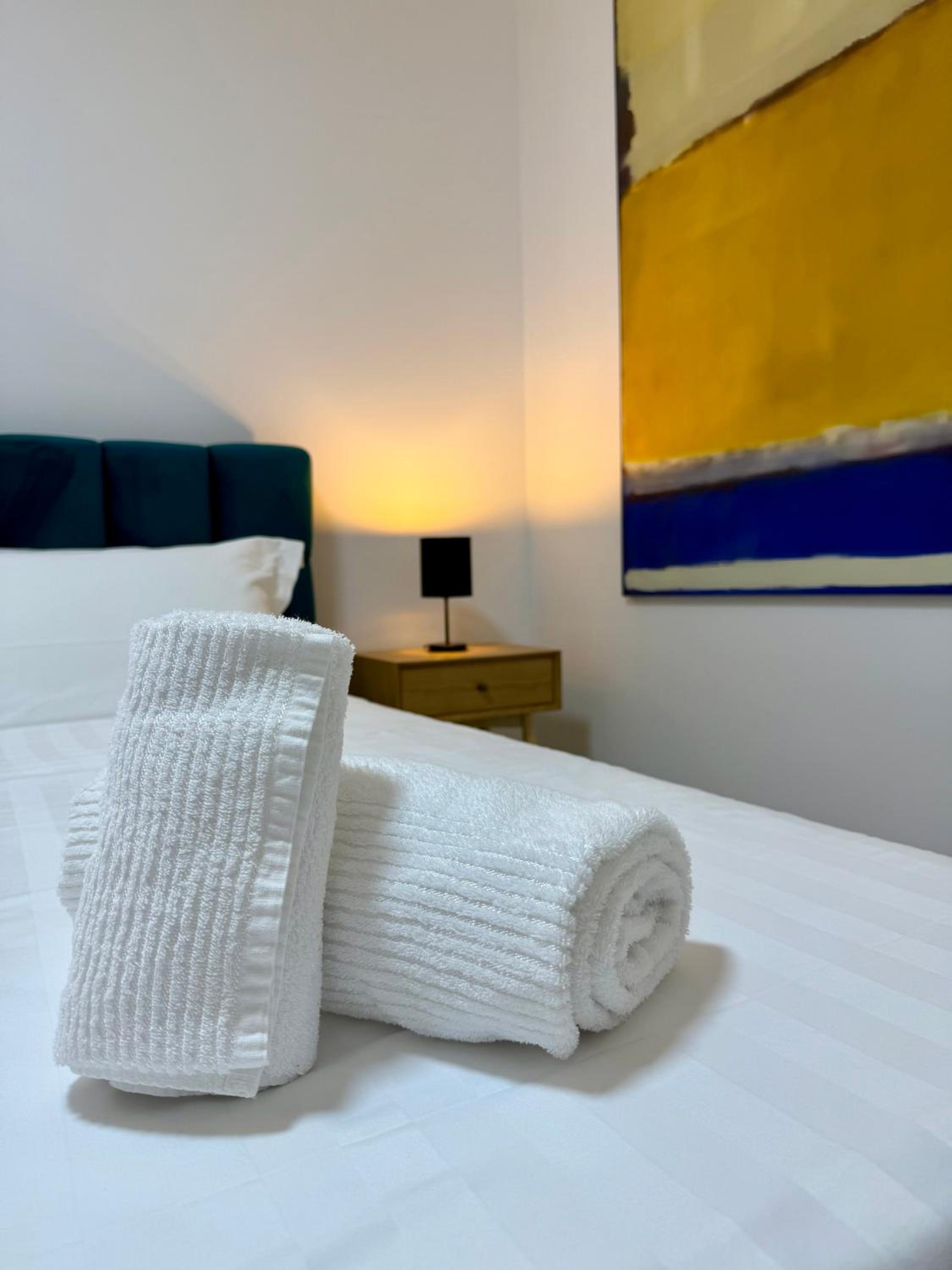 LR Deluxe Apartments - Sismondi 44