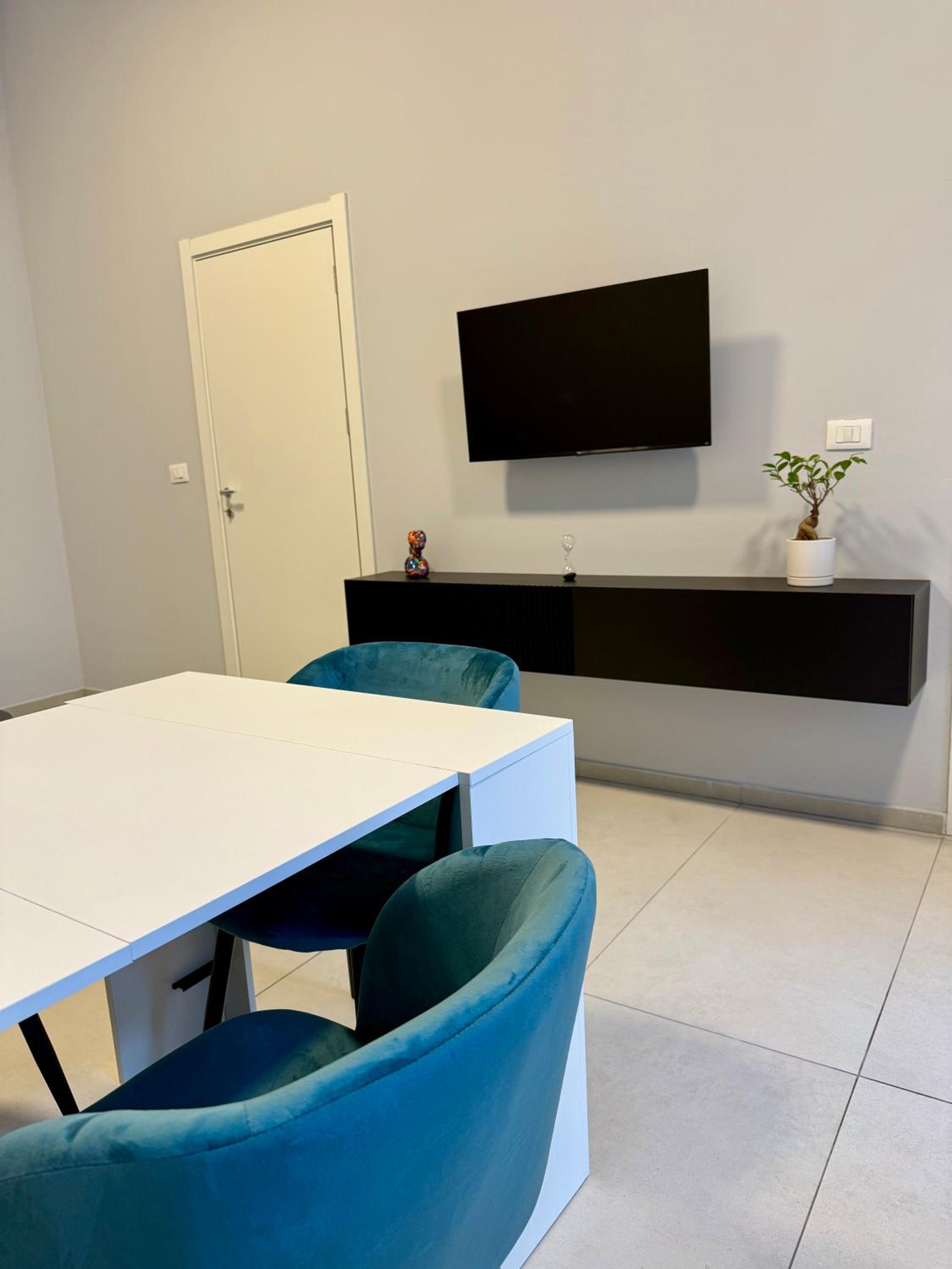 LR Deluxe Apartments - Sismondi 44