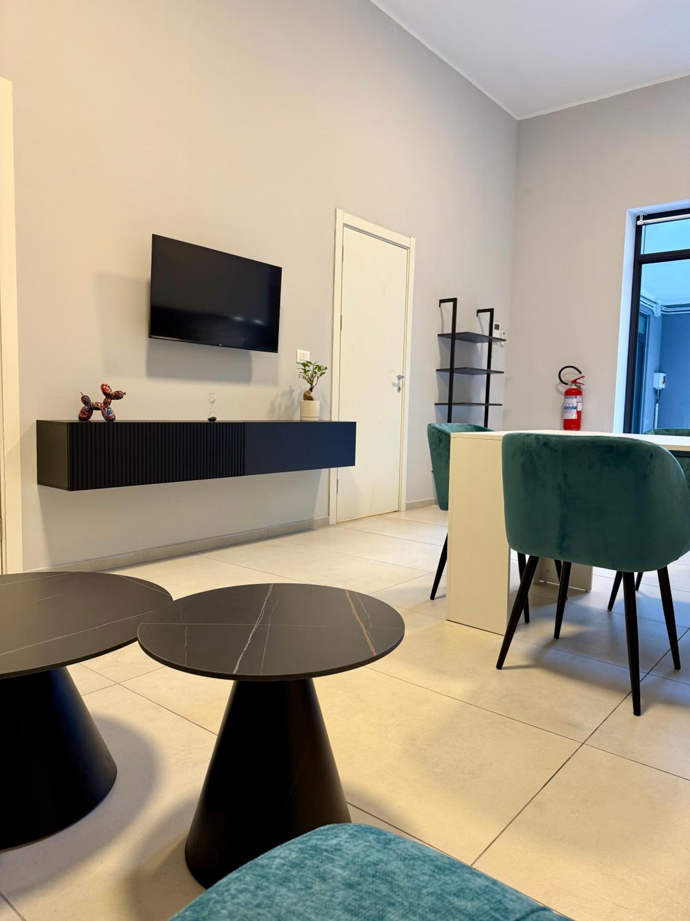 LR Deluxe Apartments - Sismondi 44