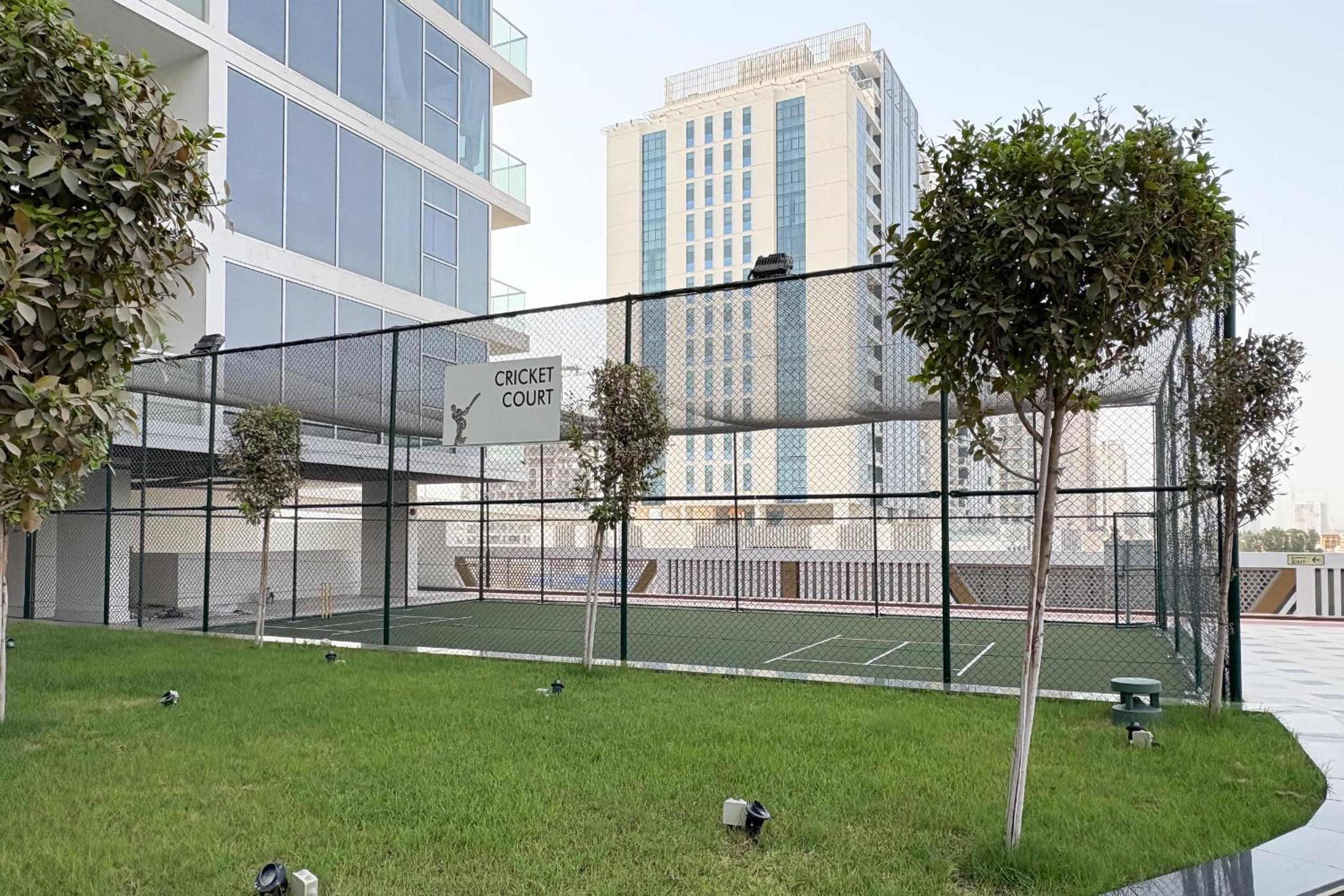 Luxury 3Br Apts with Private Pool in Gemz by Simply Comfort