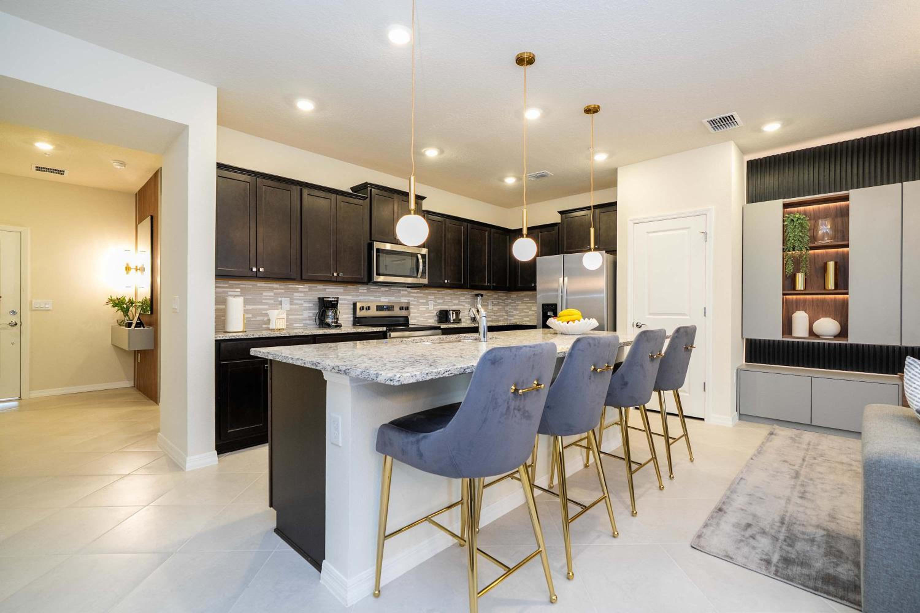 Upstay Family Fun 5BR Retreat w Pool & Games Room