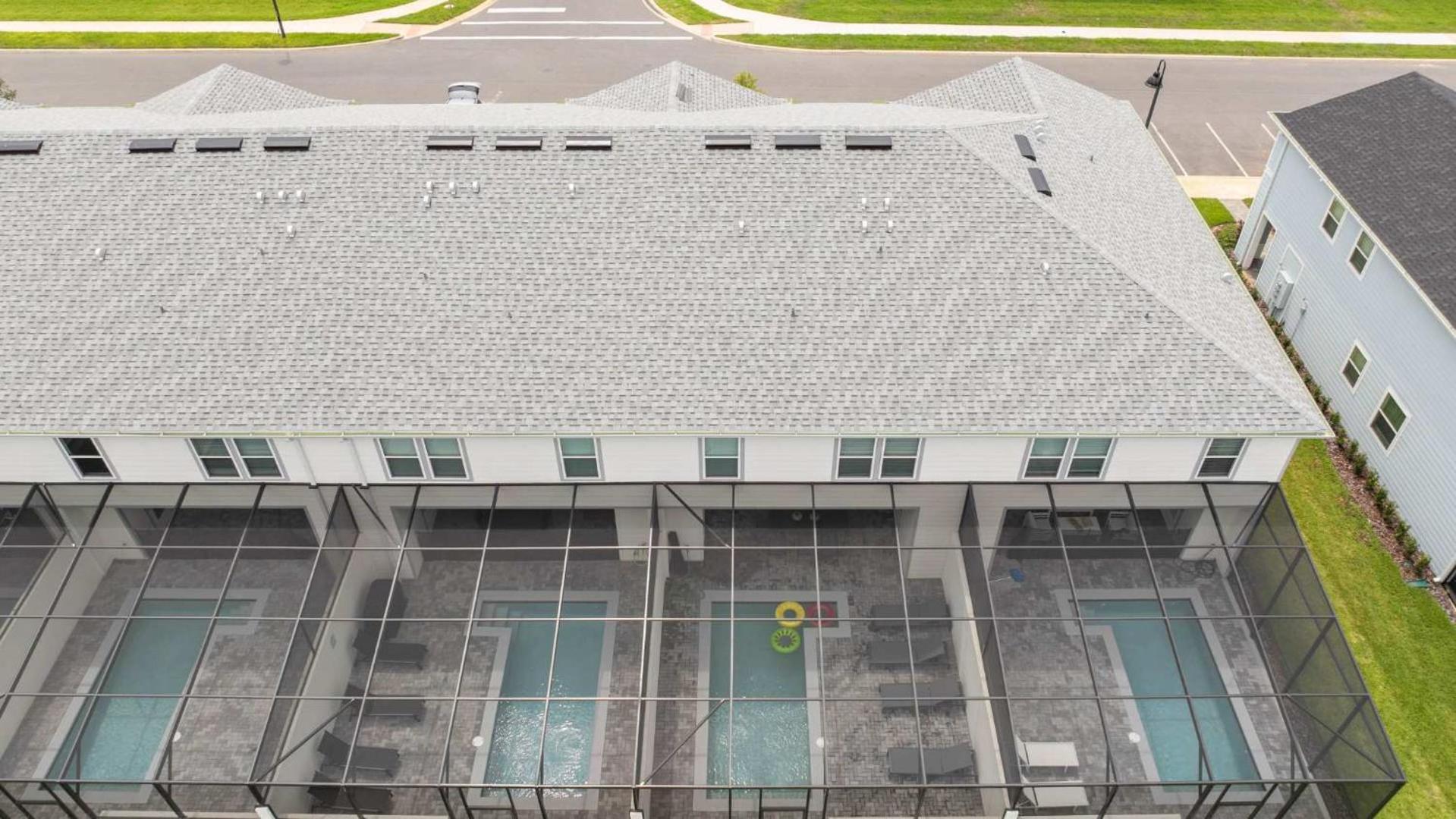 Upstay Family Fun 5BR Retreat w Pool & Games Room