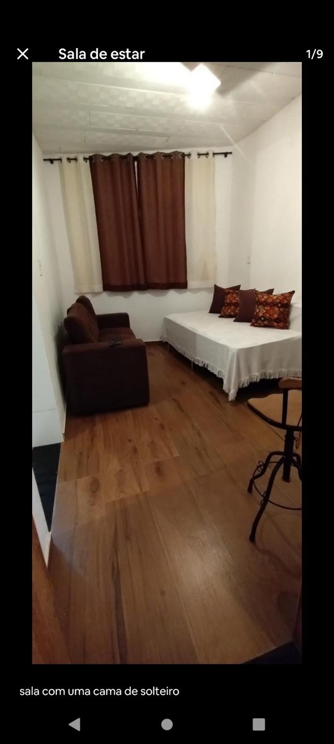 Casa moderna em meio a natureza