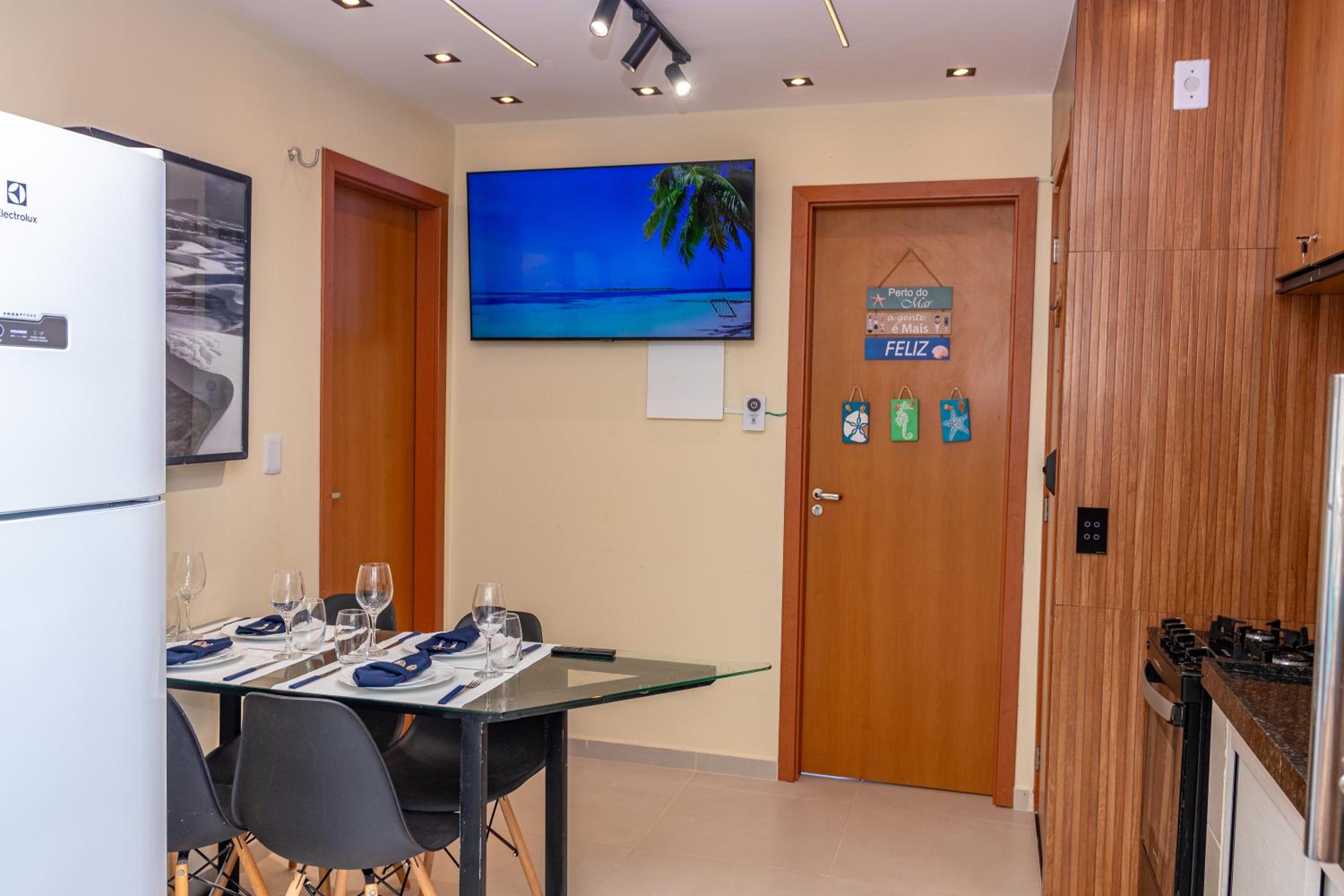 Apartamento c/ 2 quartos a 400m Praia do Atalaia