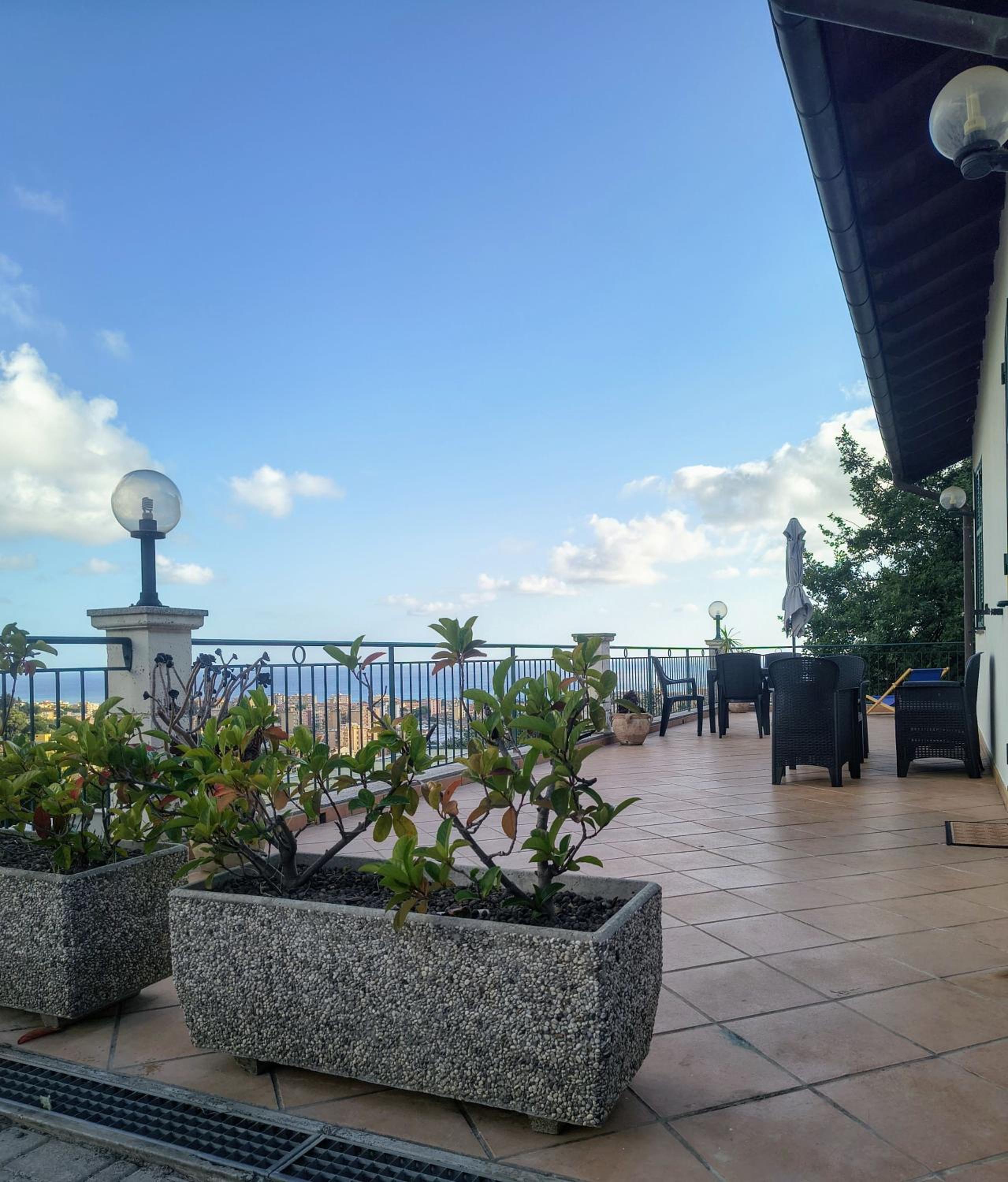 Casa indipendente Roque Vista al mar con parking gratuito
