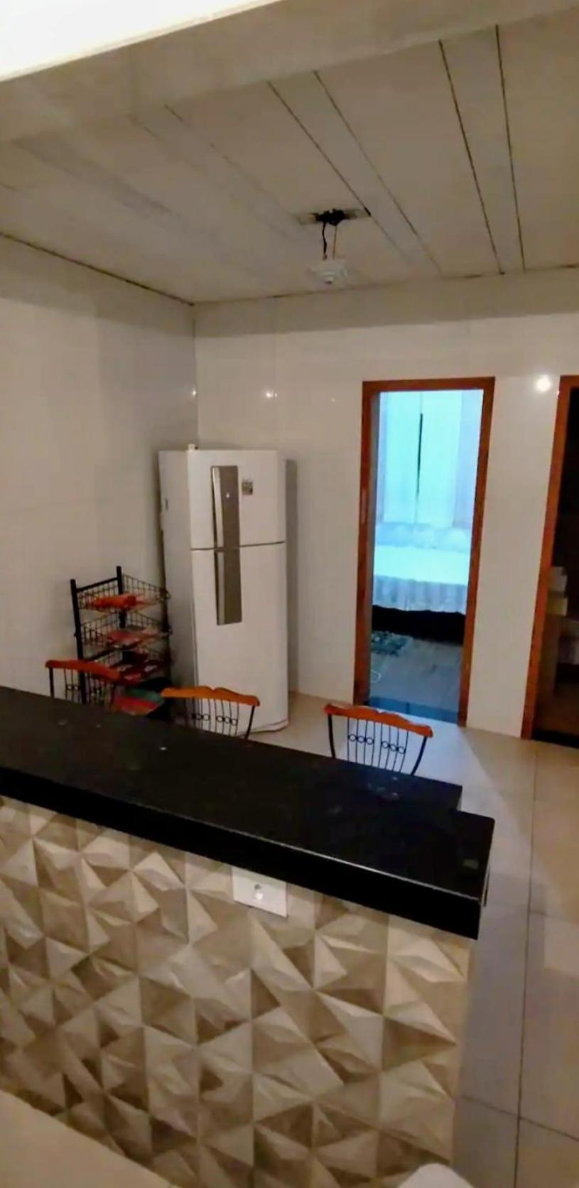 Casa moderna em meio a natureza