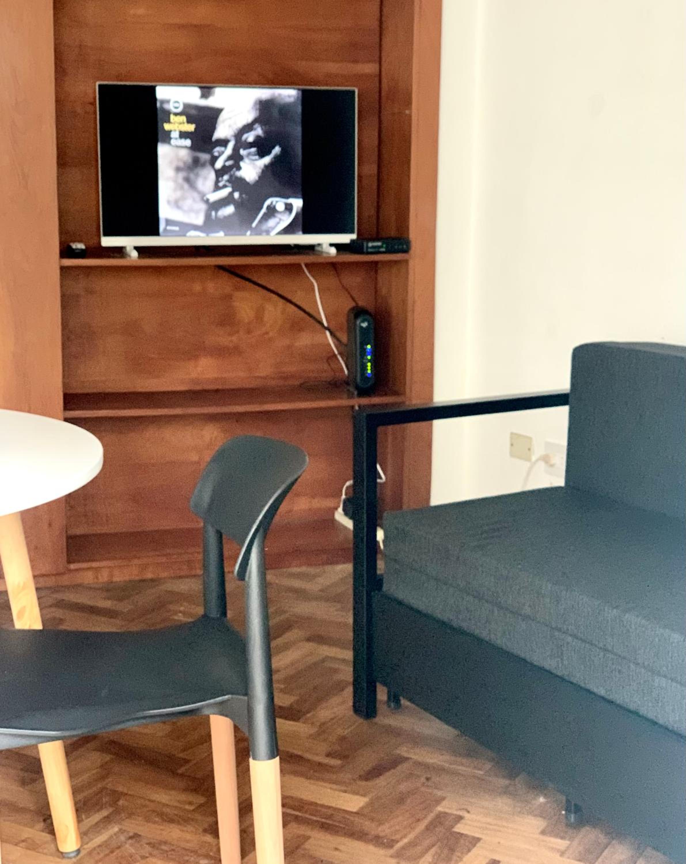 Departamento Moreno - dos ambientes con balcón en pleno centro