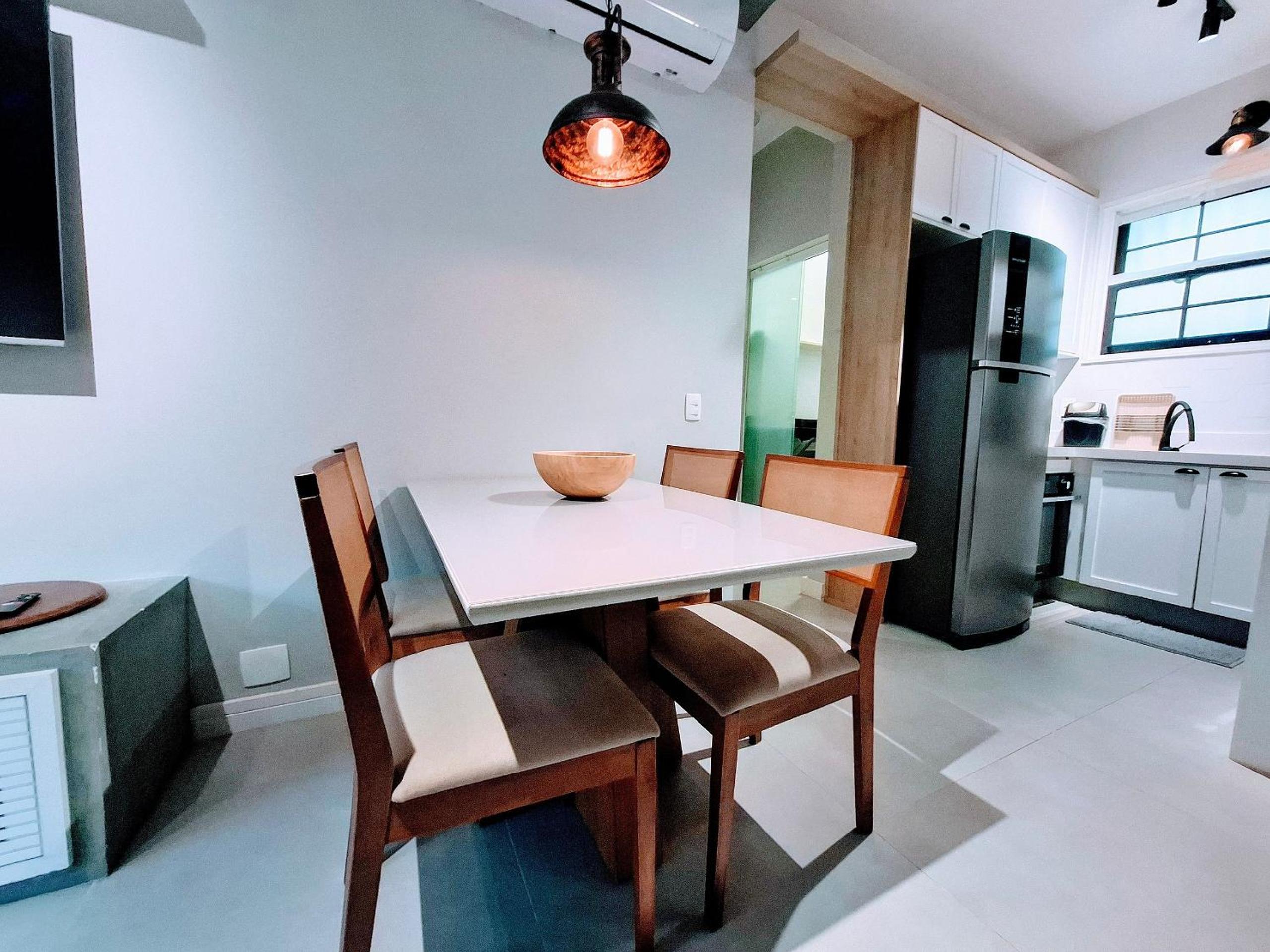 Design, Coziness and 4 guests at Leblon