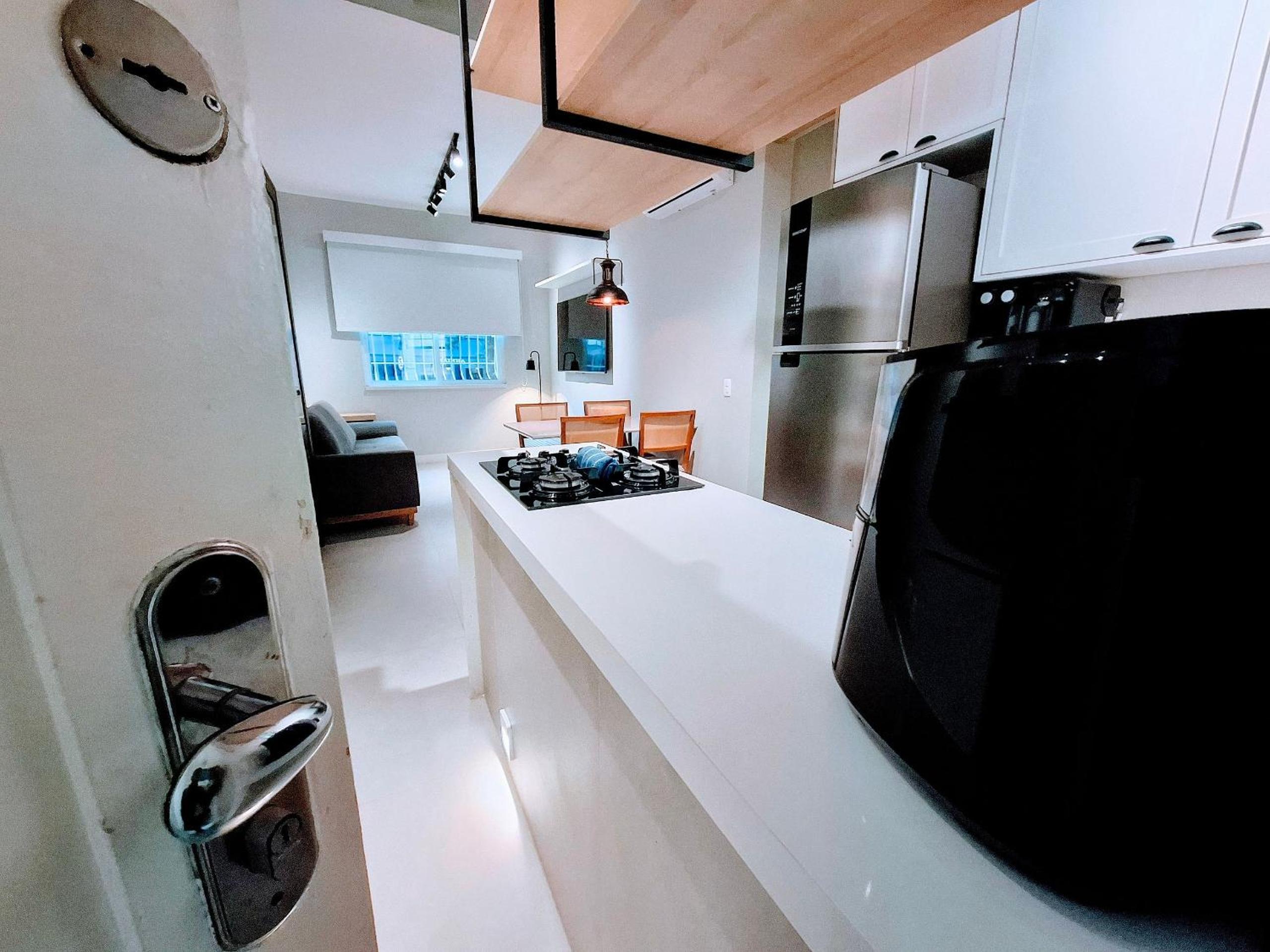 Design, Coziness and 4 guests at Leblon