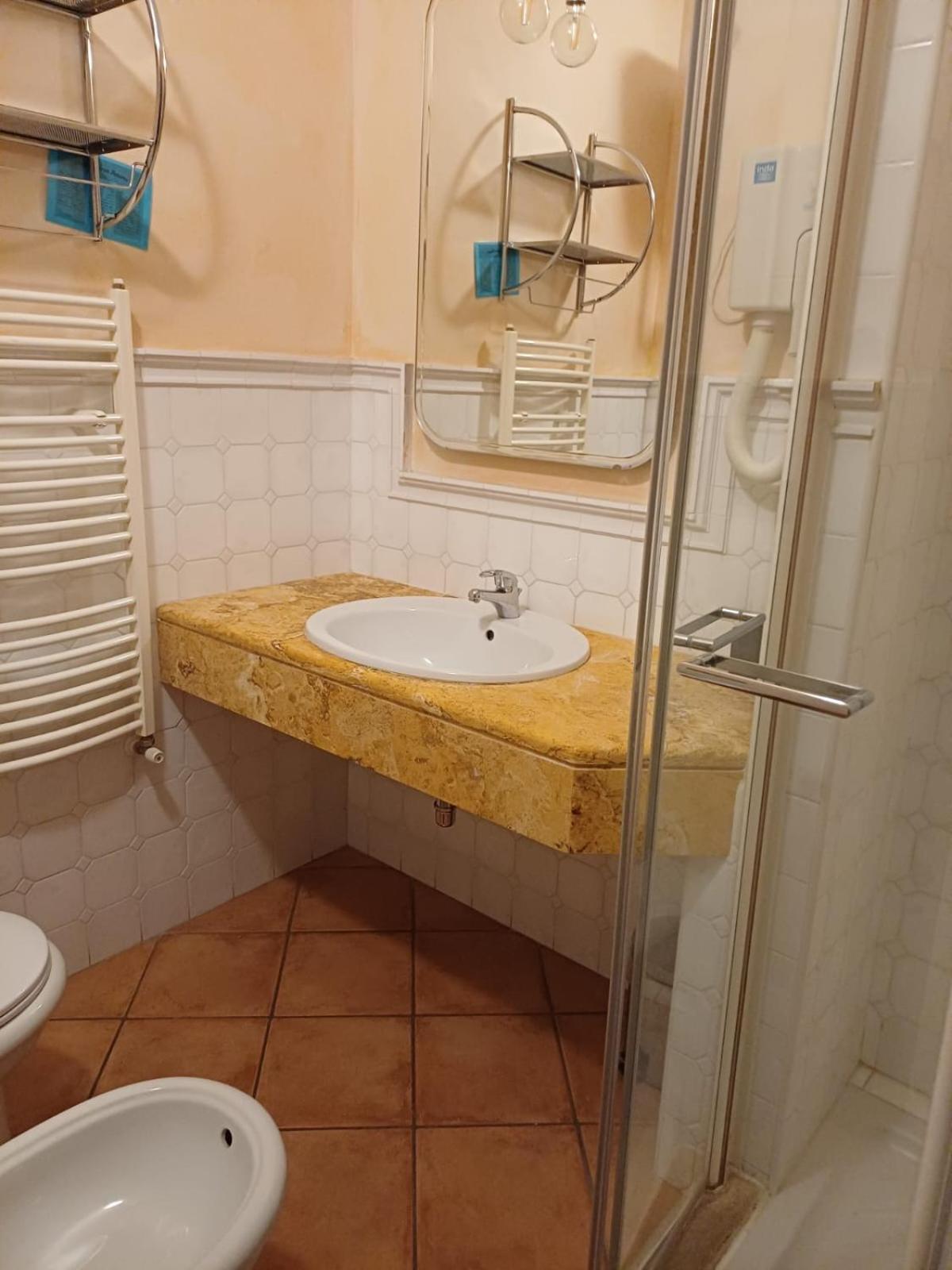 Hotel L'AQUILA 99