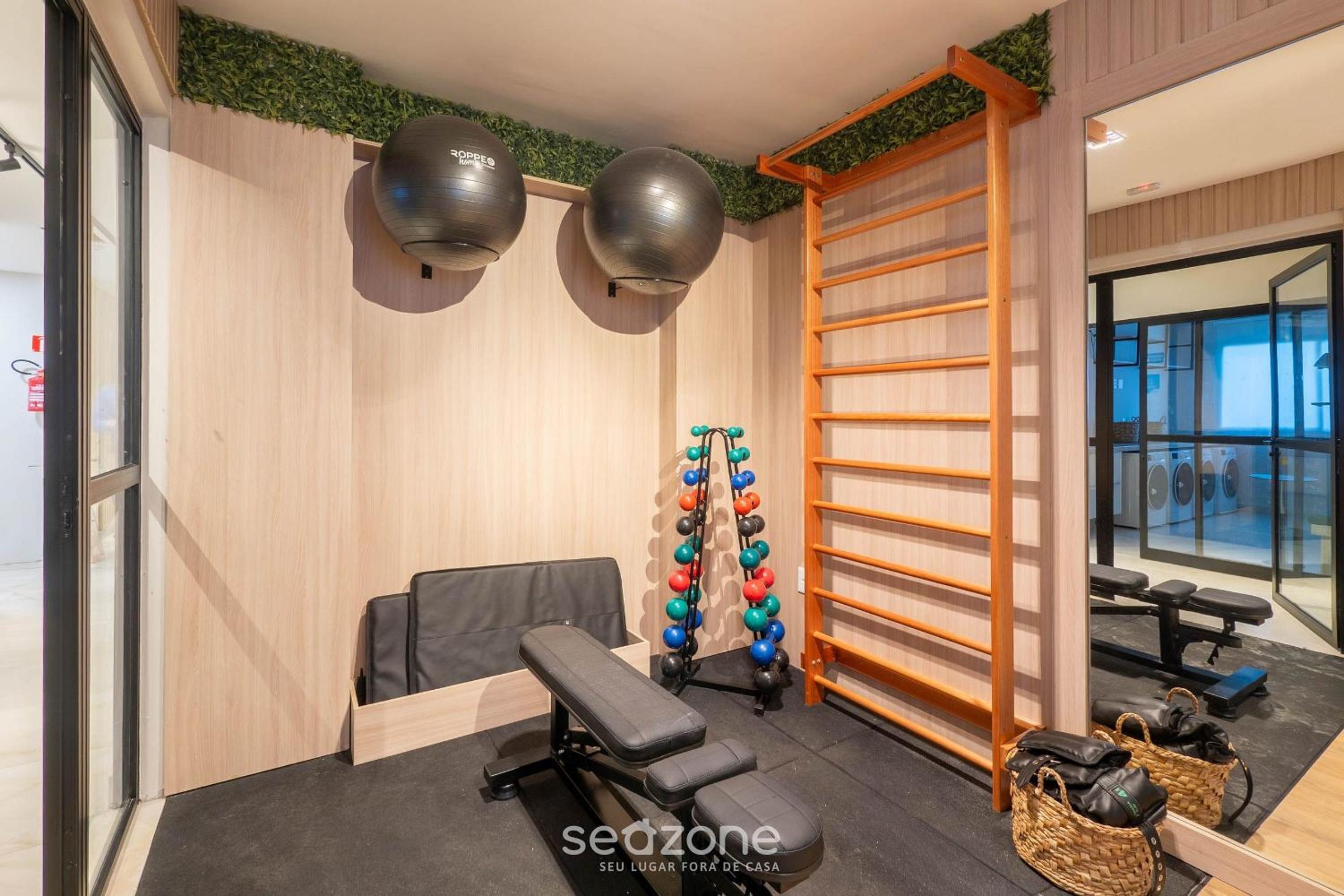 ONE - Studios in Piatã, 230m from the Beach