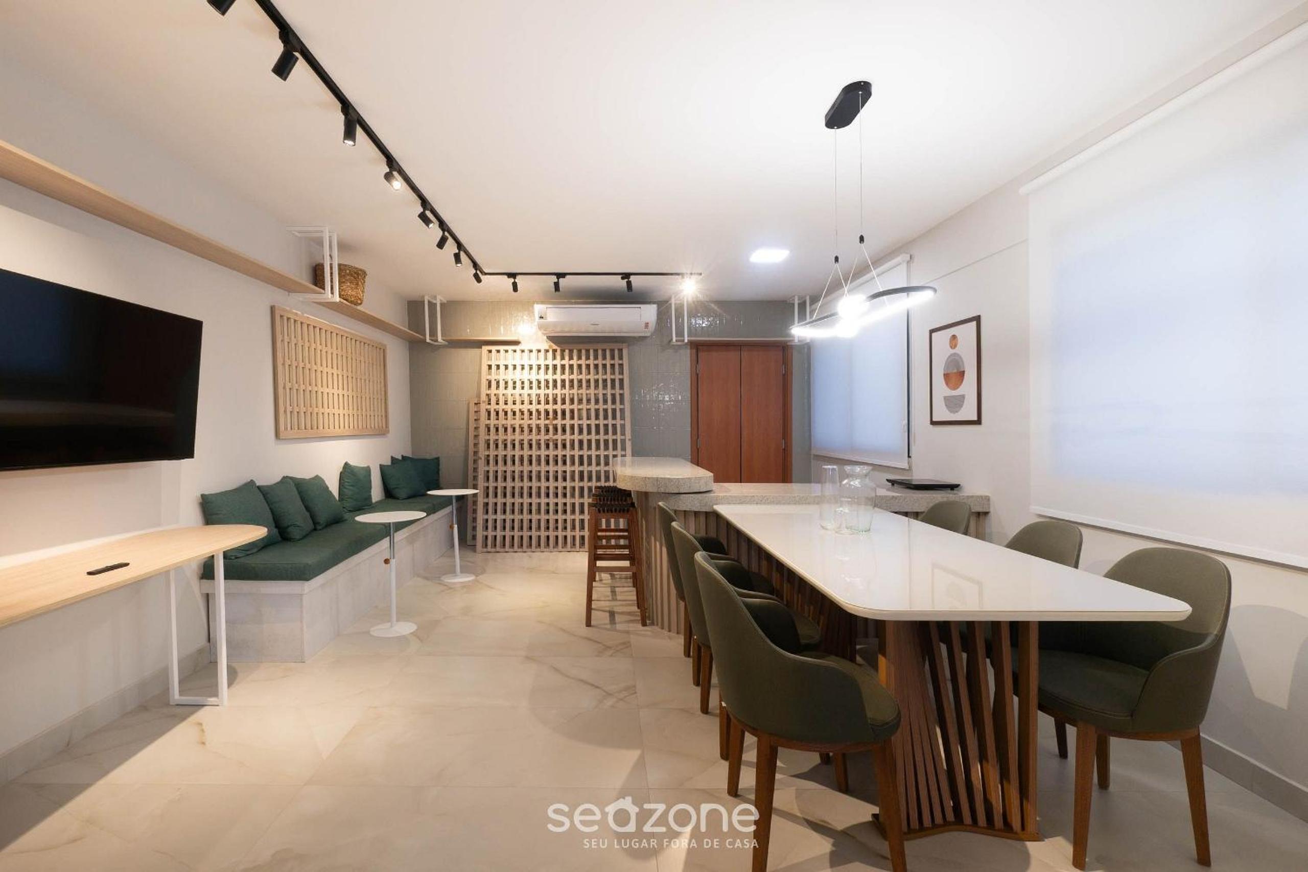 ONE - Studios in Piatã, 230m from the Beach