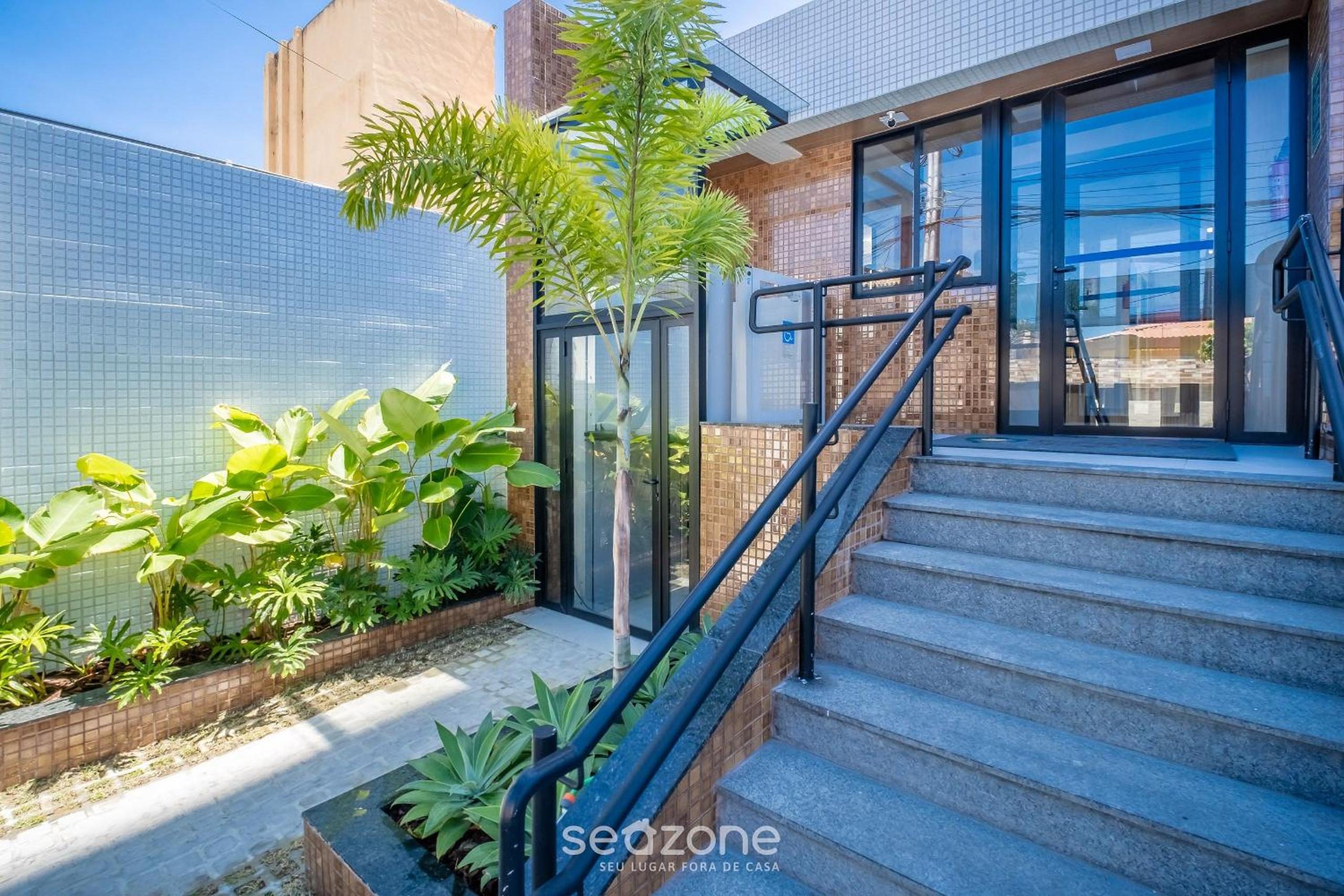 ONE - Studios in Piatã, 230m from the Beach