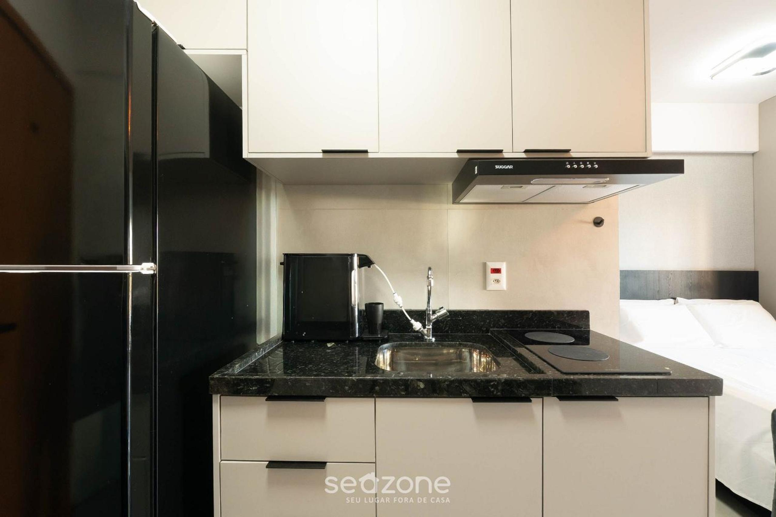 ONE - Studios in Piatã, 230m from the Beach
