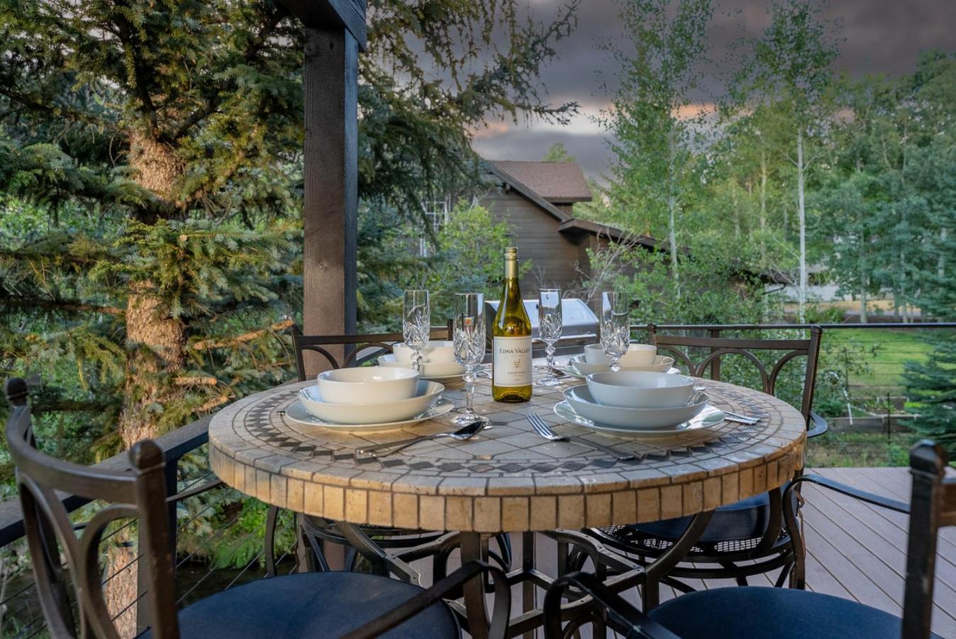 Stonecreek Summit 6BR LUXE Retreat with Hot Tub