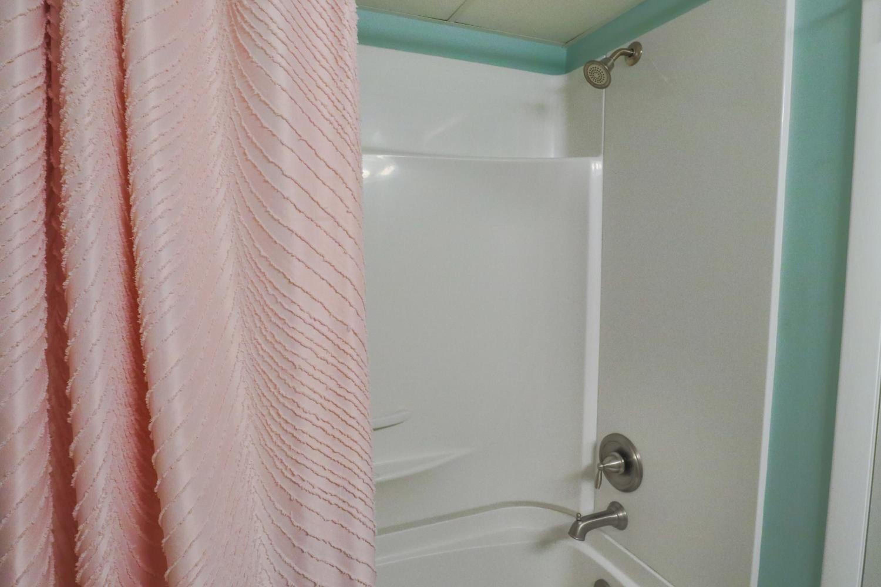 BeachBox III - The One with Unreal Beach Views - Couple's Getaway - Worcester House 401