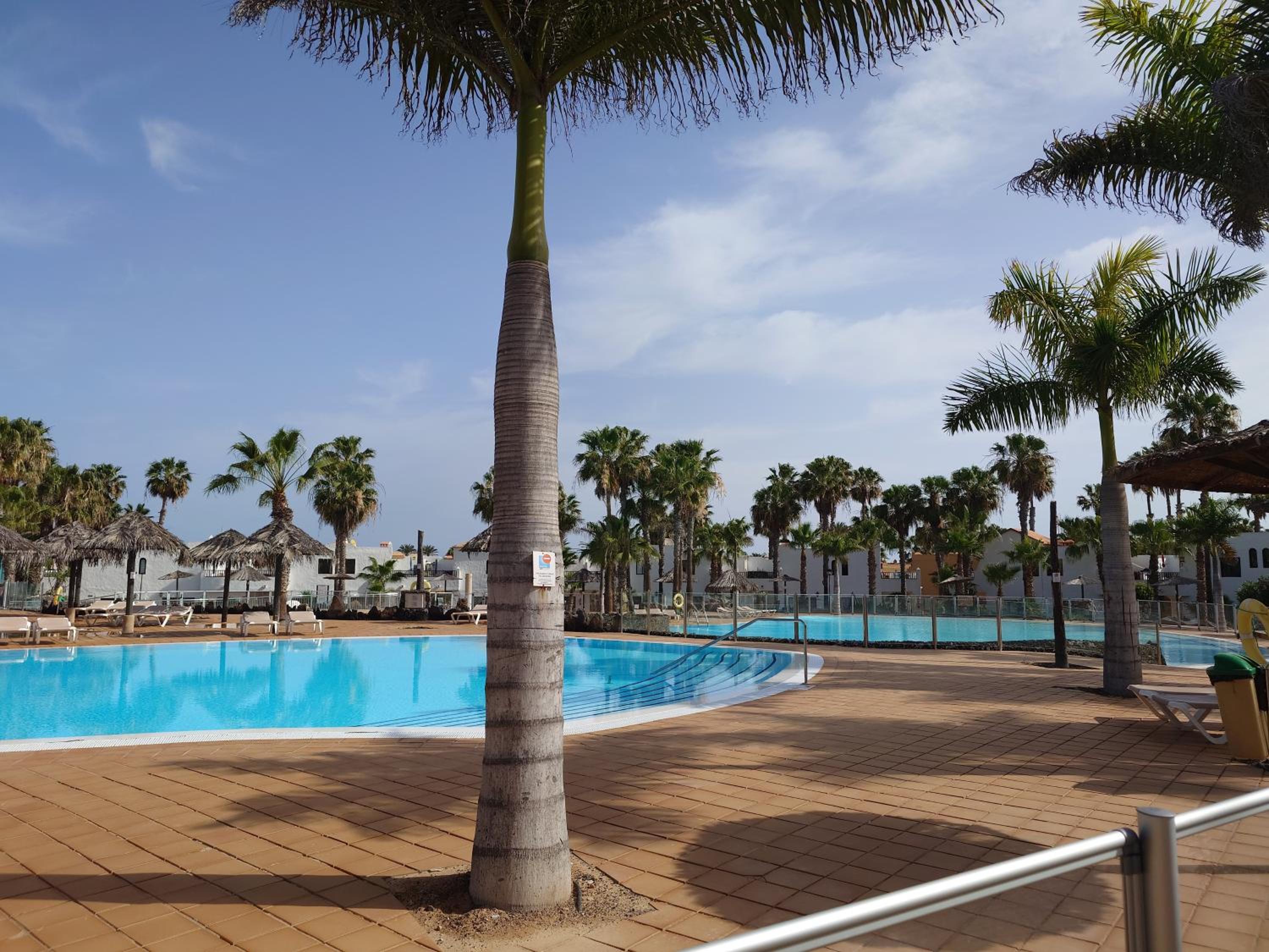 Corralejo Oasis Duna Casa 3P is Premium Adults-Only Apartment with Panoramic Pool View