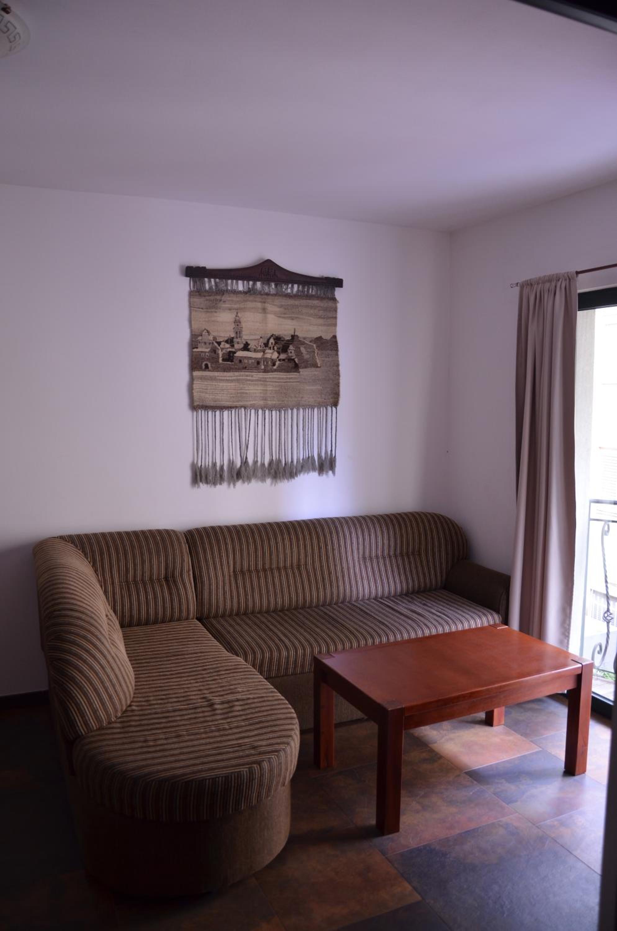 Lero Apartments