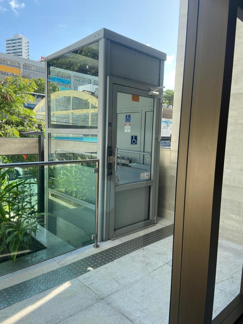Flat em Boa Viagem - AP1006 Rooftop470