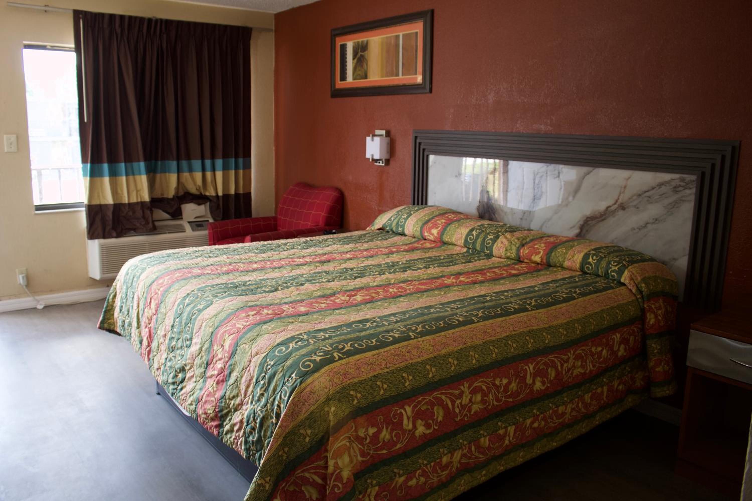 Oak Ridge Inn