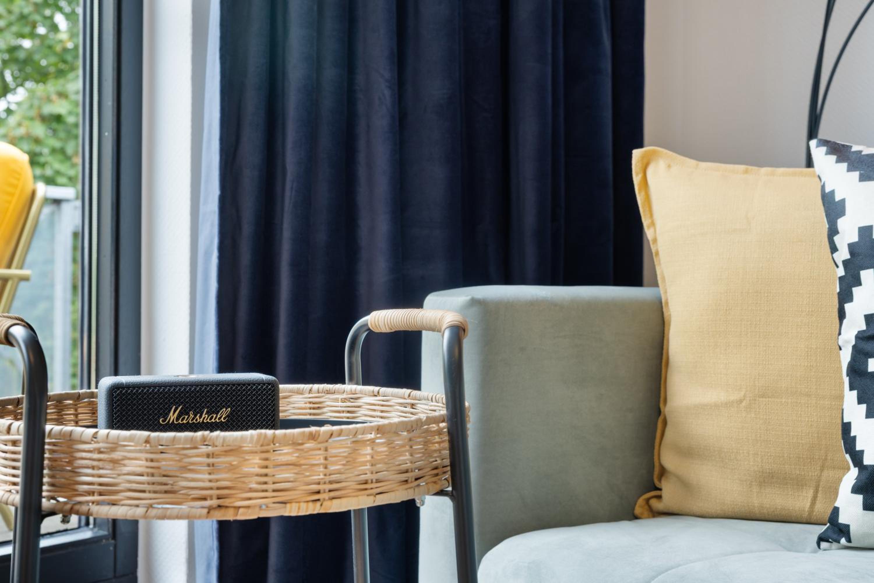 Penthouse Apartment - 10 min to Cologne & Parking