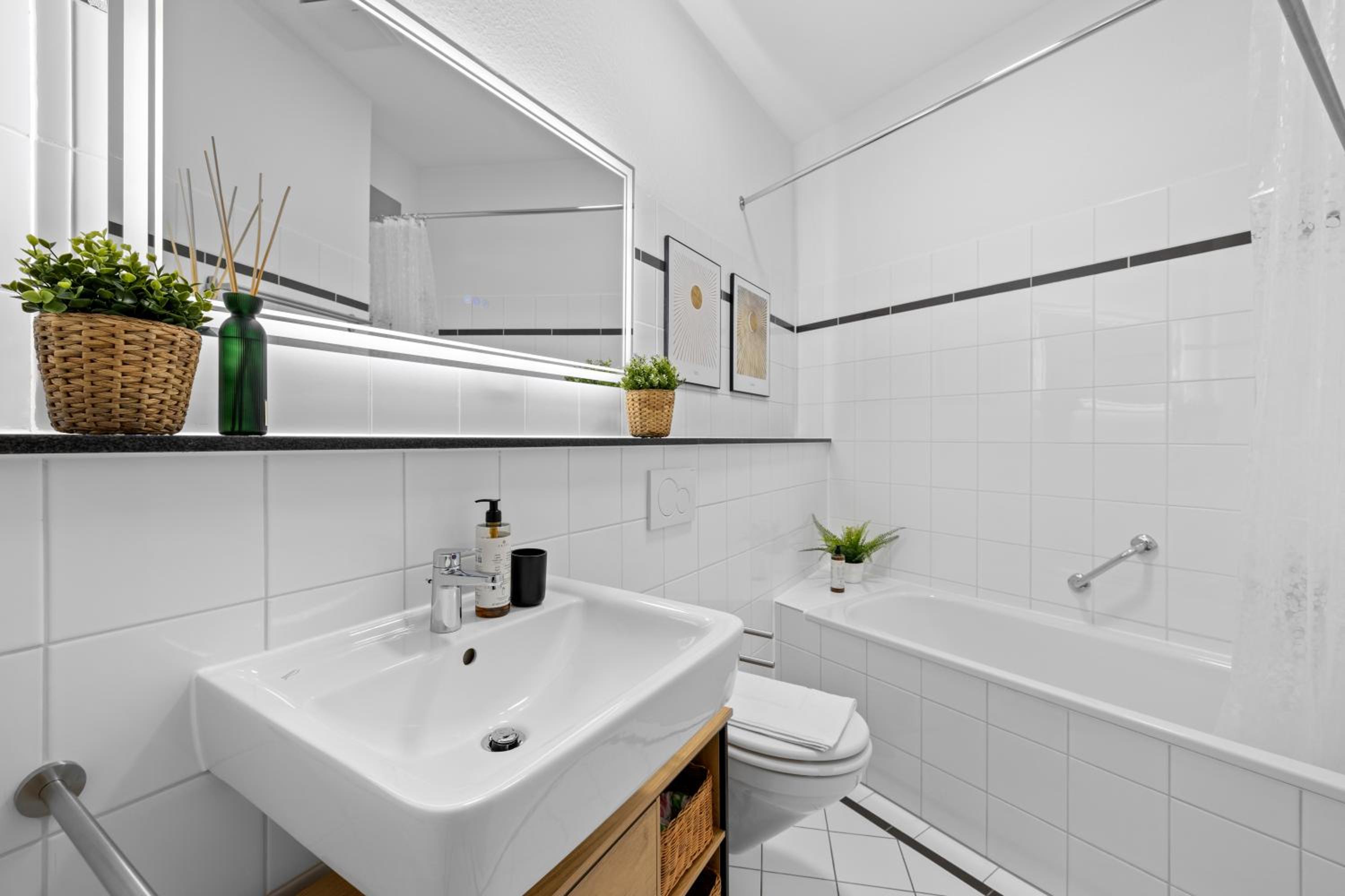 Penthouse Apartment - 10 min to Cologne & Parking