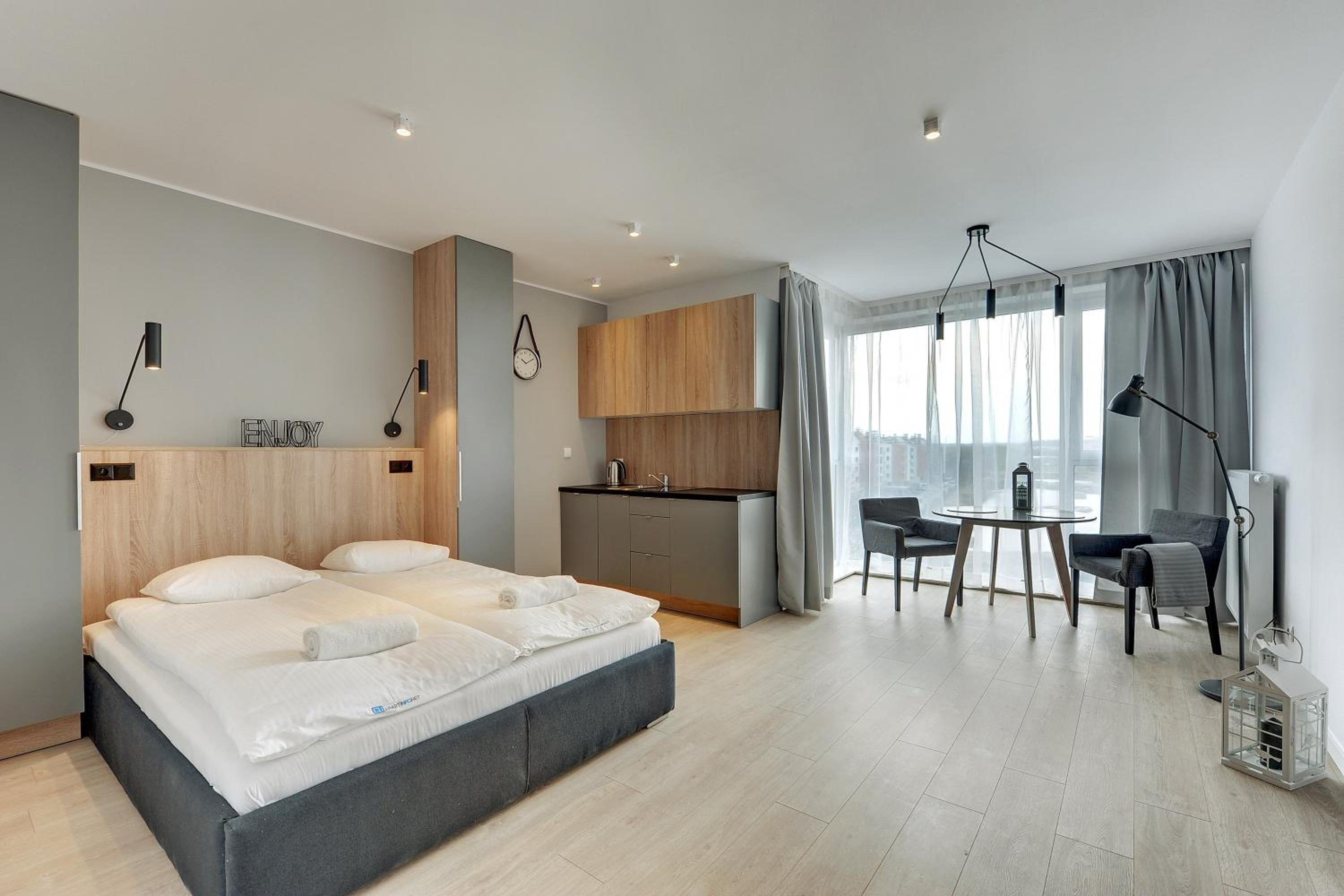 Flatbook - City Center Apartments Studio