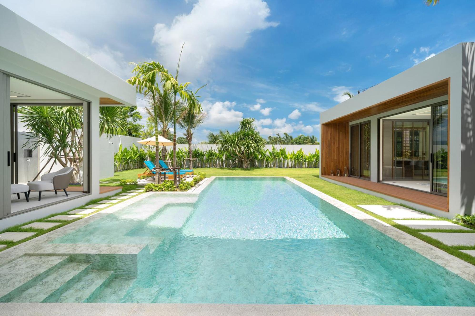 Modern 4BR Private Pool Villa near Bangtao Beach- Zenithy A2 by Warm Plus